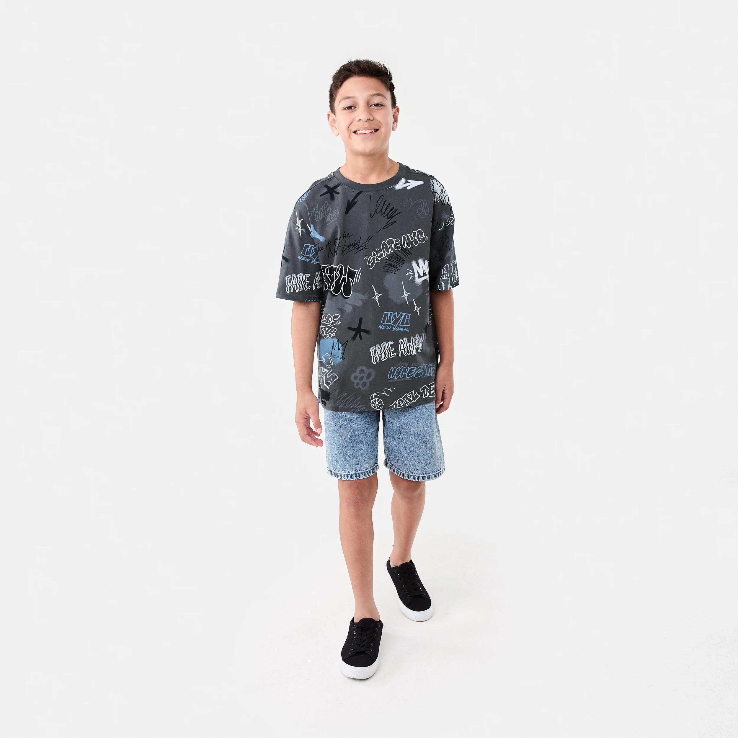 6 Short Sleeve Oversized All Over Print T-shirt GRAFFITI OVERSPRAY GREY, 6 of 7