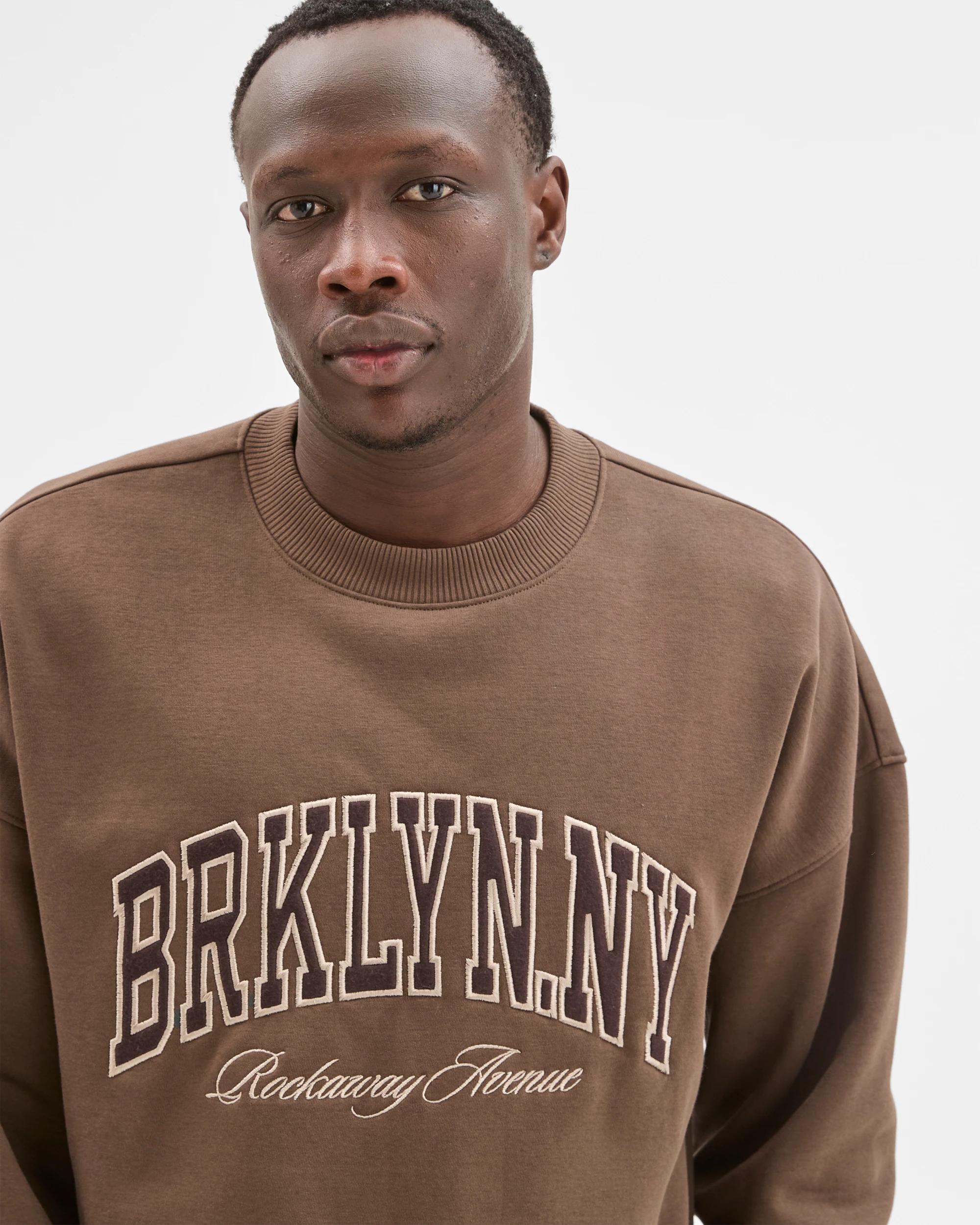 5 Commons Australian Cotton Blend Graphic Jumper CHOC BROWN, 5 of 6