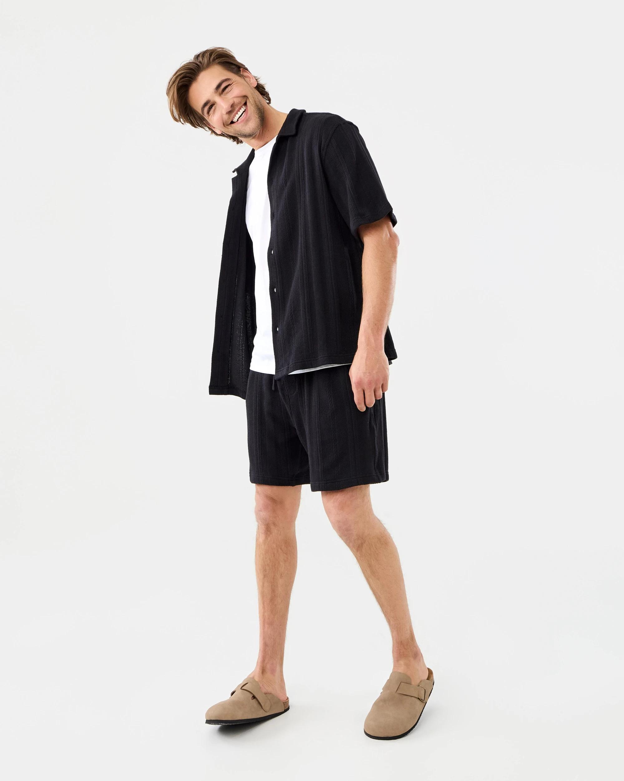 9 Short Sleeve Textured Shirt Blk Selfsp, 9 of 9