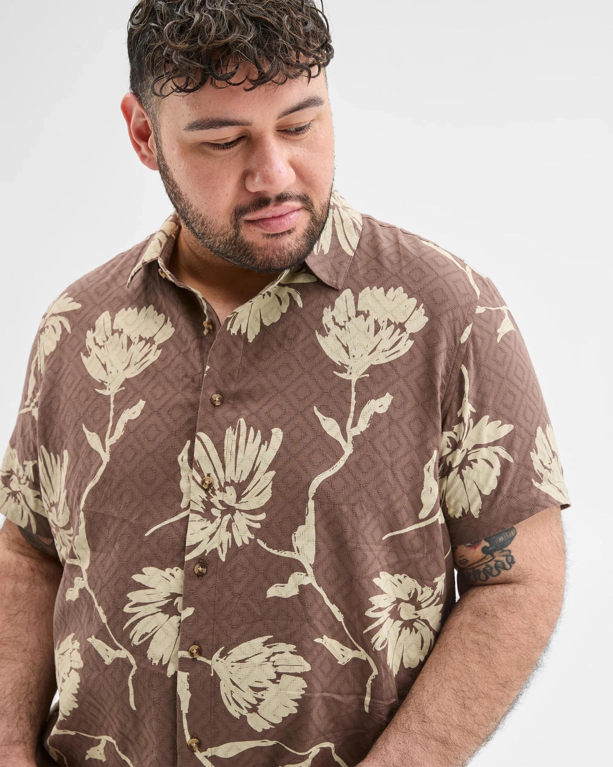 5 Target Man Plus Plus Size Australian Cotton Floral Print Shirt BROWN, 5 of 7