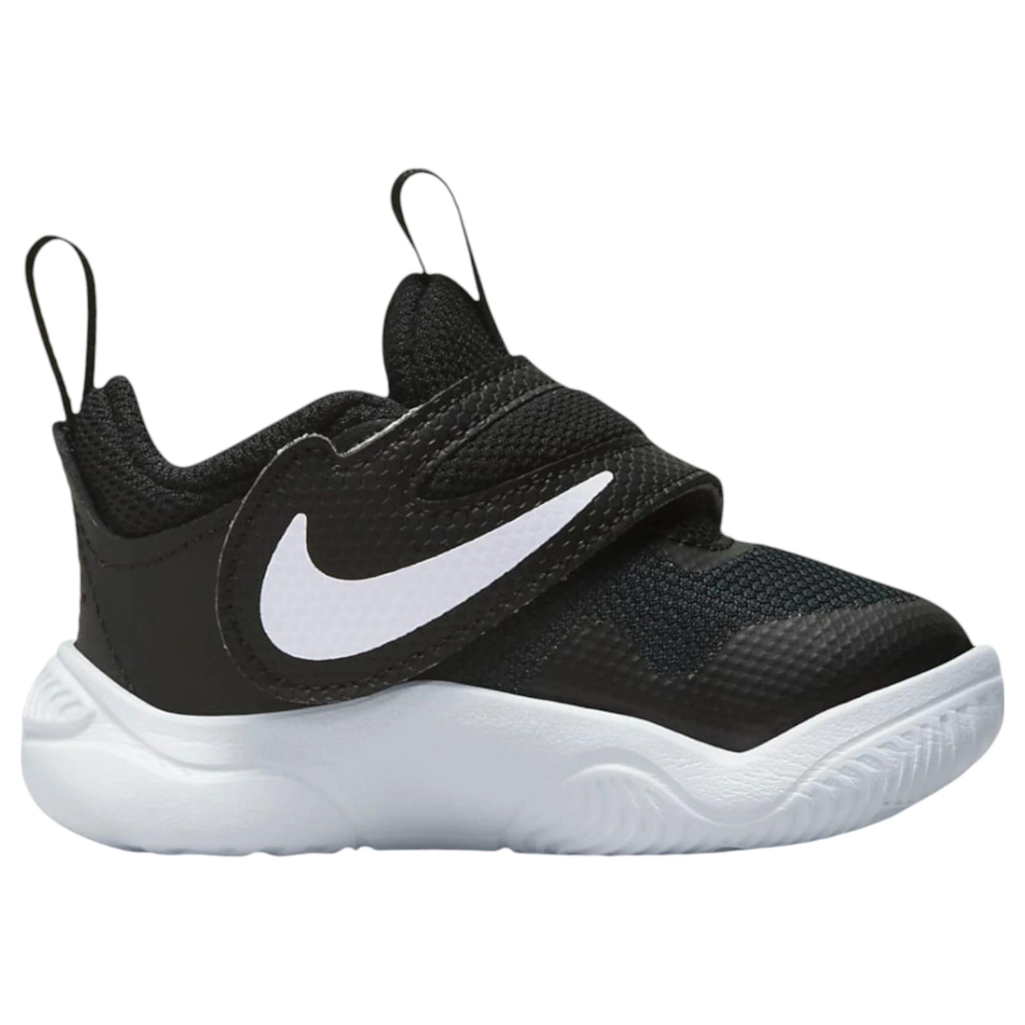 3 Nike Unisex Toddler Team Hustle D 11 Black/ White Athletic Shoes BLACK/WHITE, 3 of 7