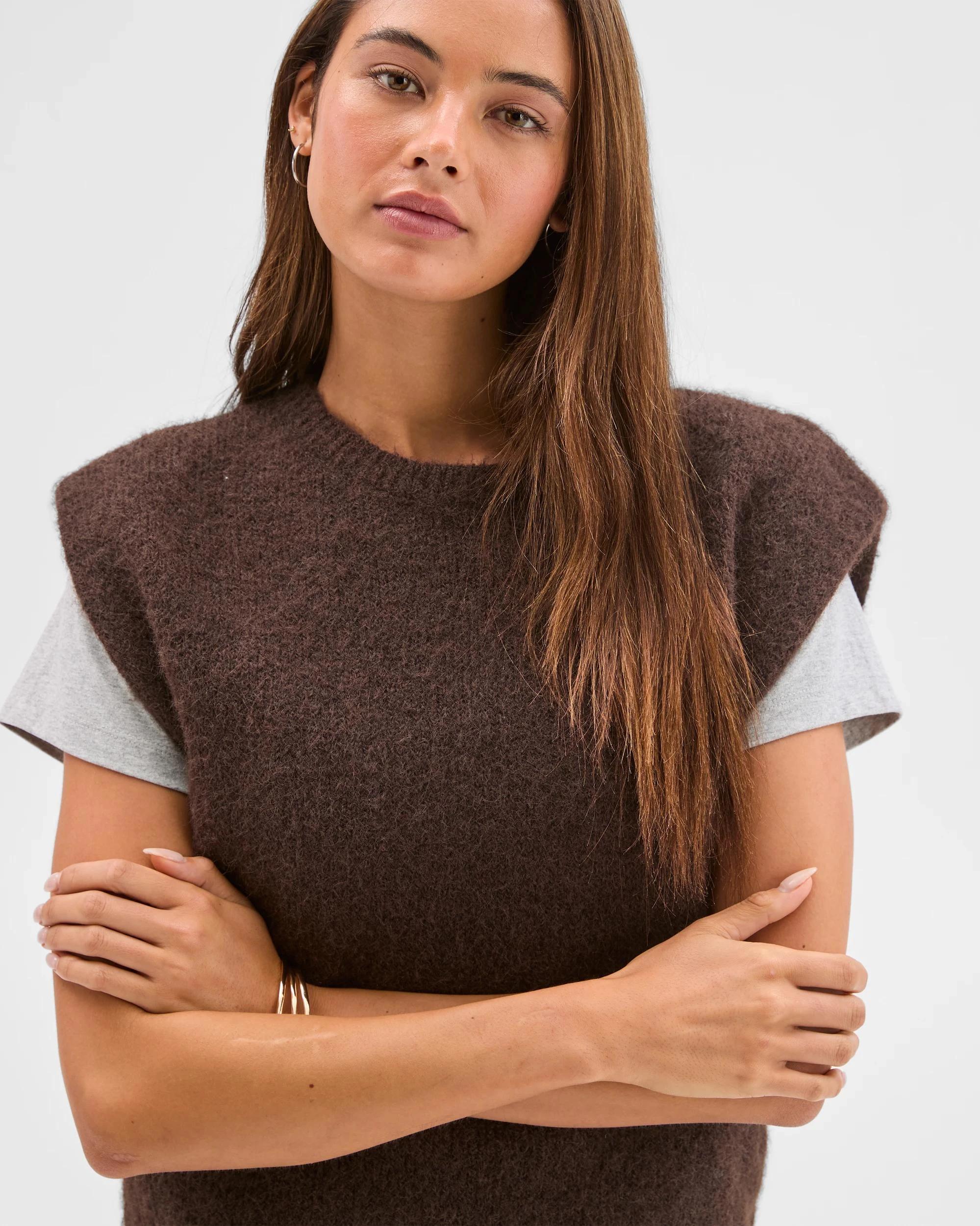 6 Lily Loves Exaggerated Shoulder Knit Vest TRUFFLE, 6 of 8