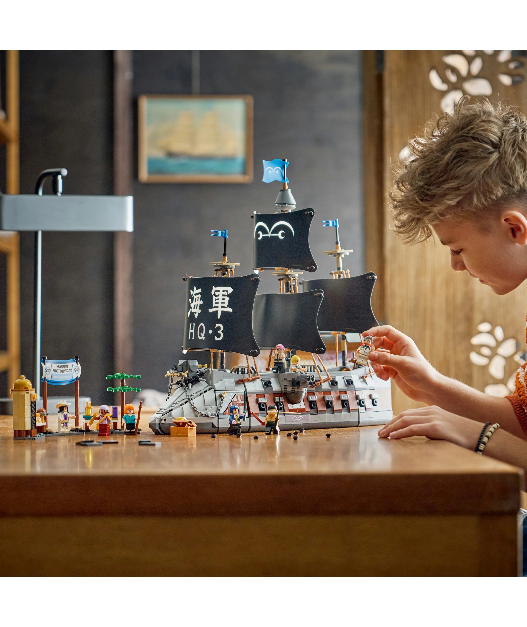 8 LEGO ONE PIECE Garp's Marine Battleship 75646, 8 of 10