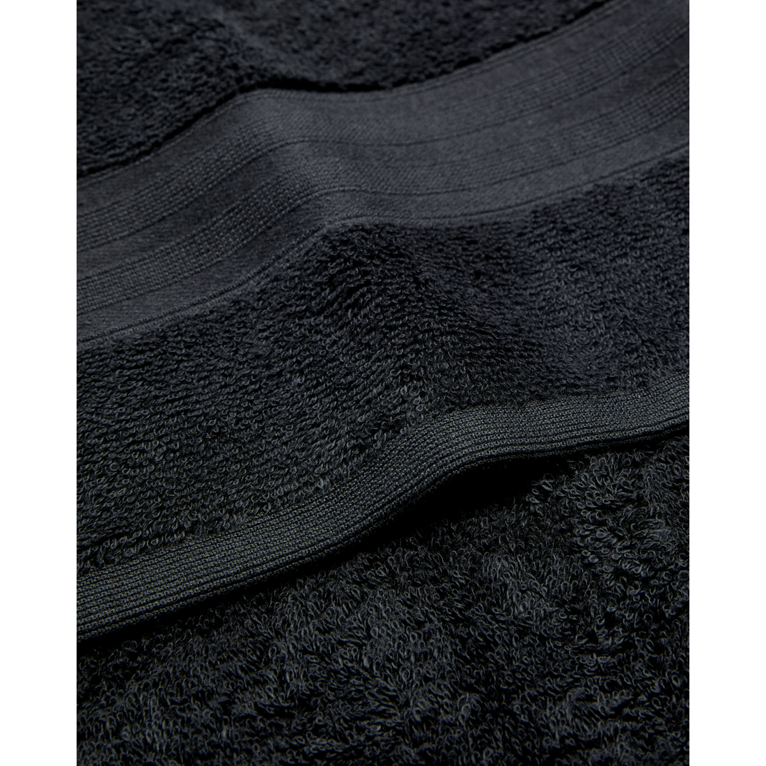 2 Grandeur Bath Towel
 - Black, 2 of 3