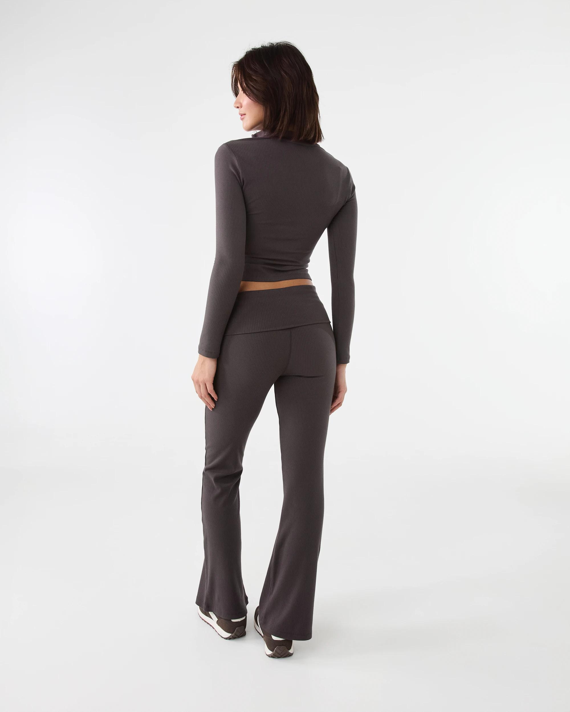 4 Active Womens Ribbed Zip Through Long Sleeve Top Espresso, 4 of 10