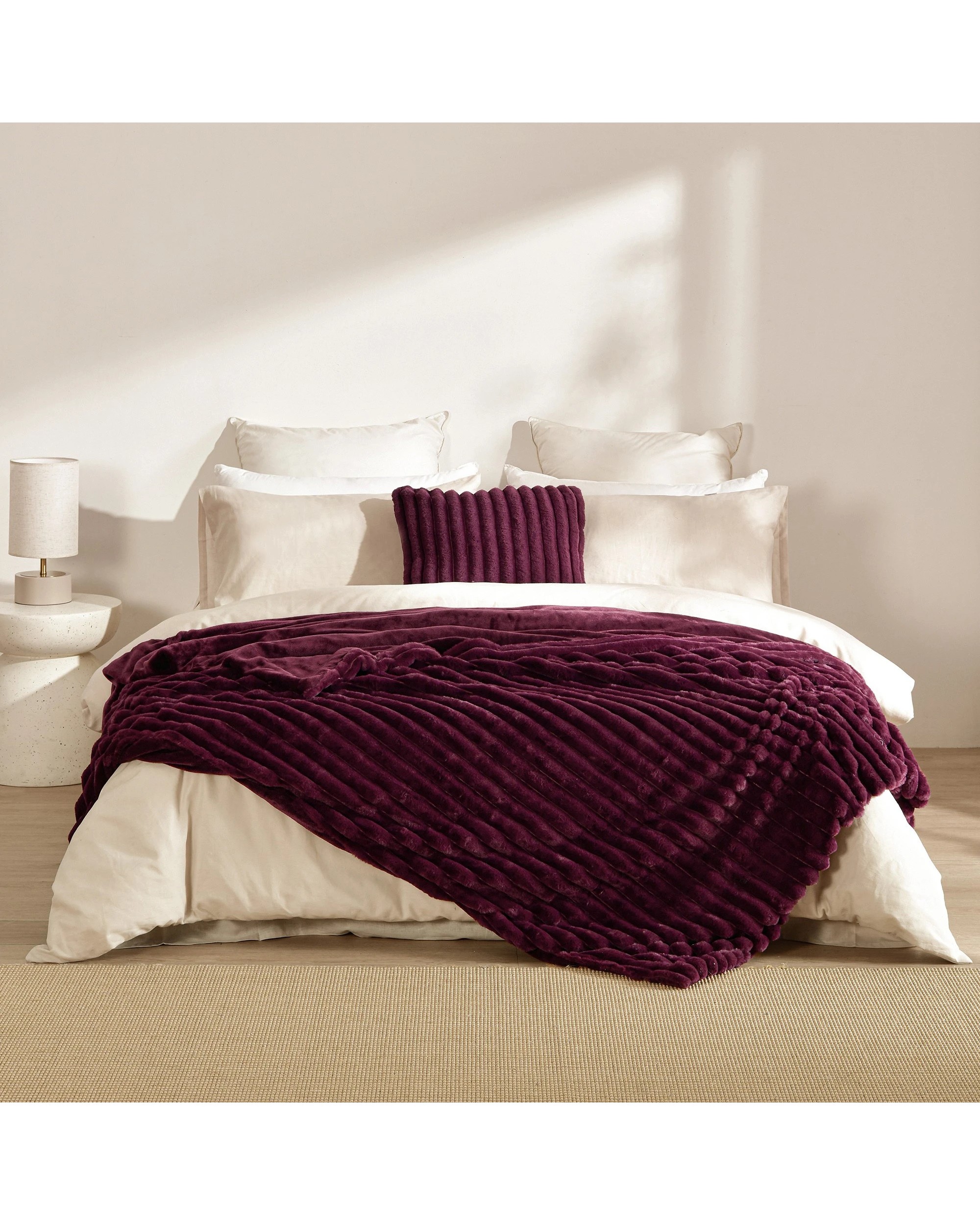 1 Dreamaker Chunky Embossed Fleece Throw 180x200cm - Cherry, 1 of 1