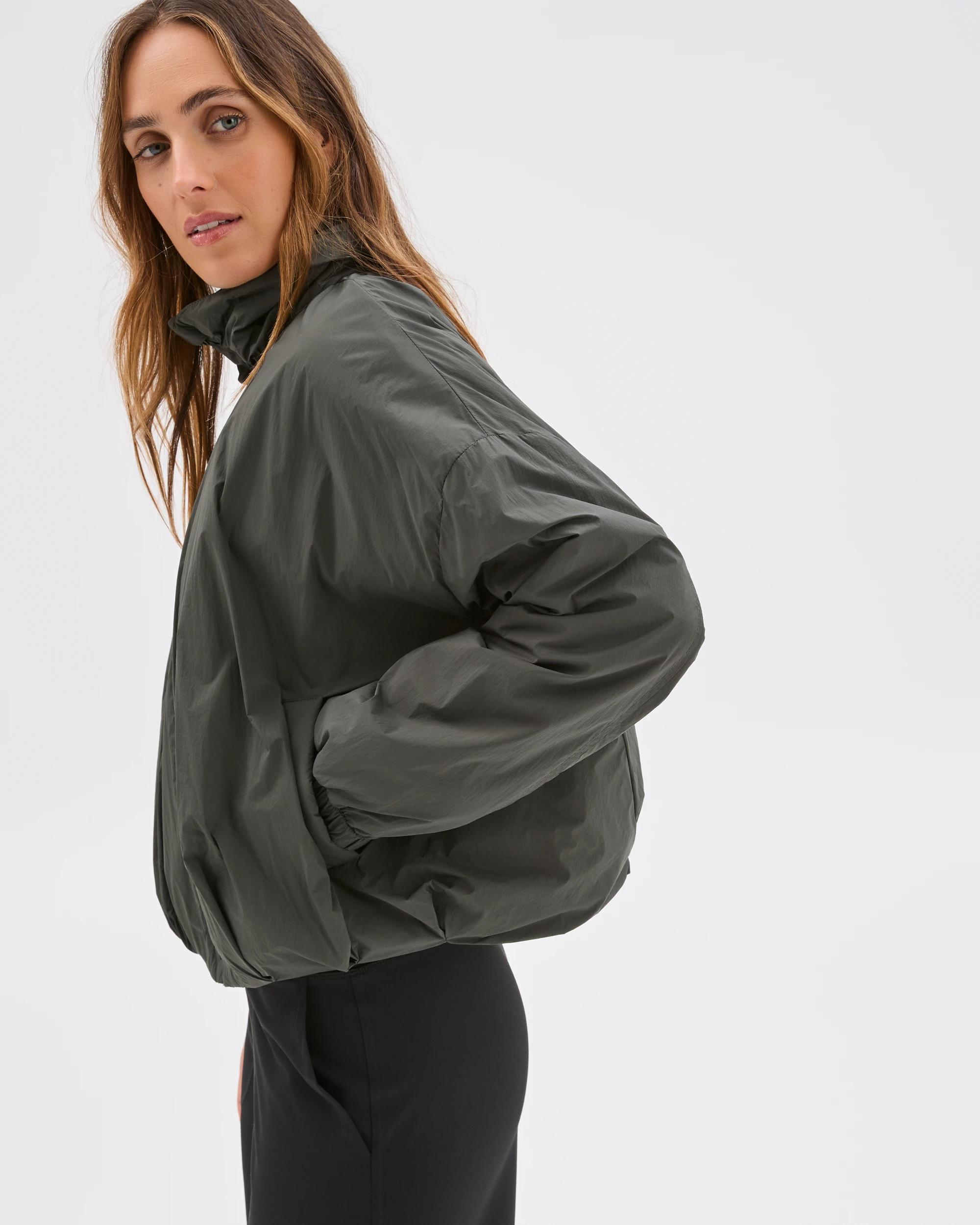 6 Target Active Active Insulated Padded Jacket DARK OLIVE, 6 of 7