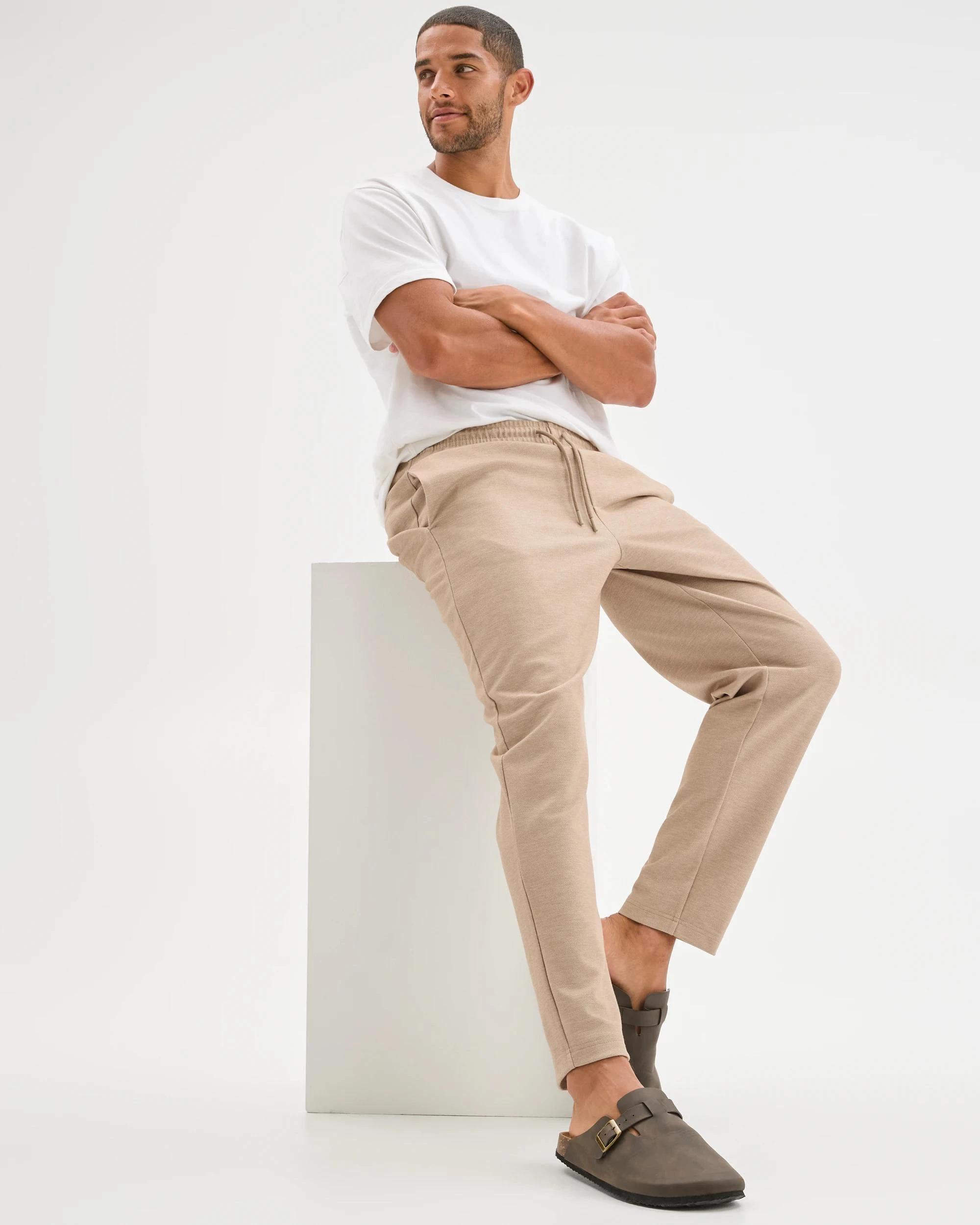 3 Target Man Textured Knit Pants SAND, 3 of 5