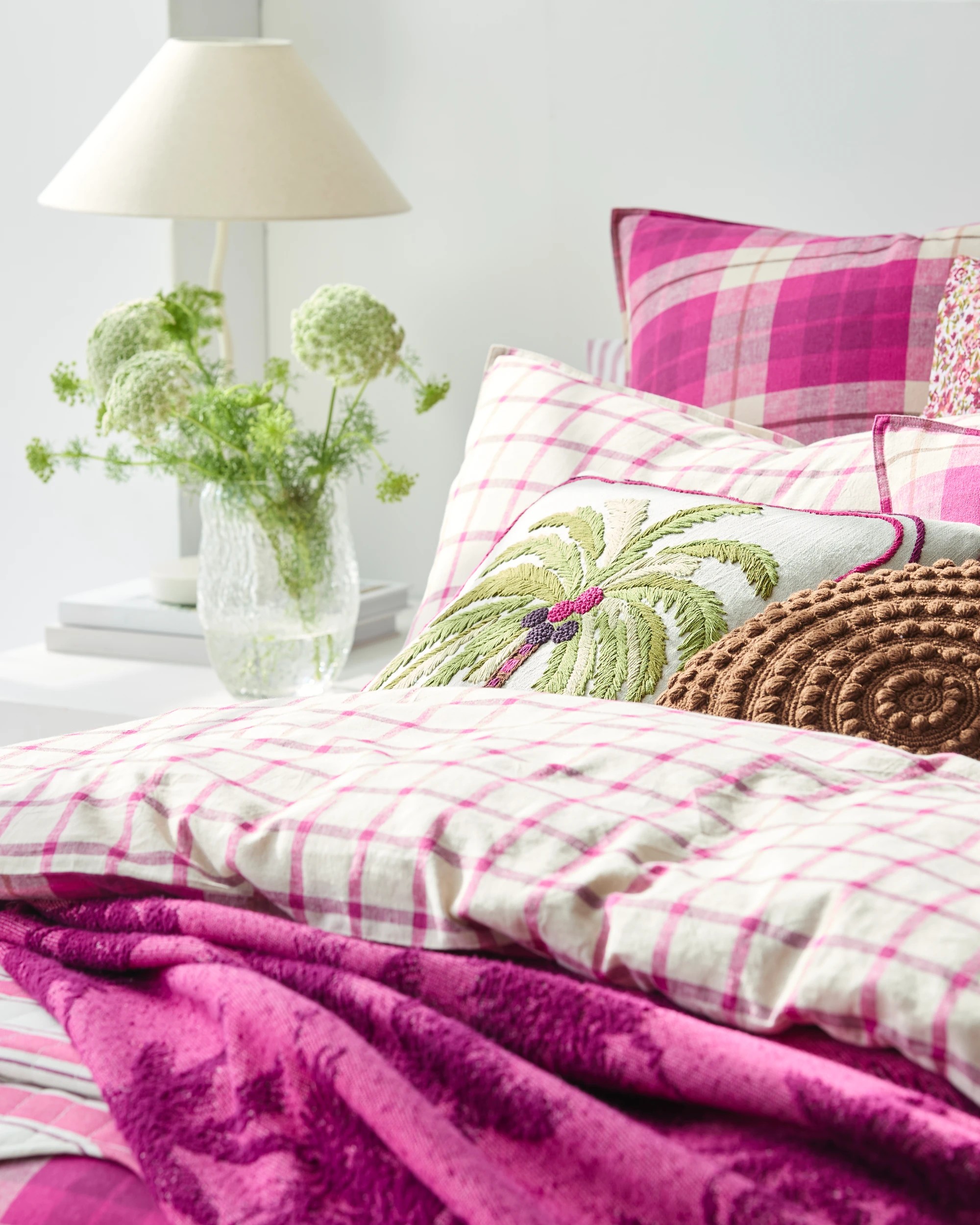 4 Target Aster Check Linen/Coton Quilt Cover Set - Queen Bed - Pink, 4 of 10
