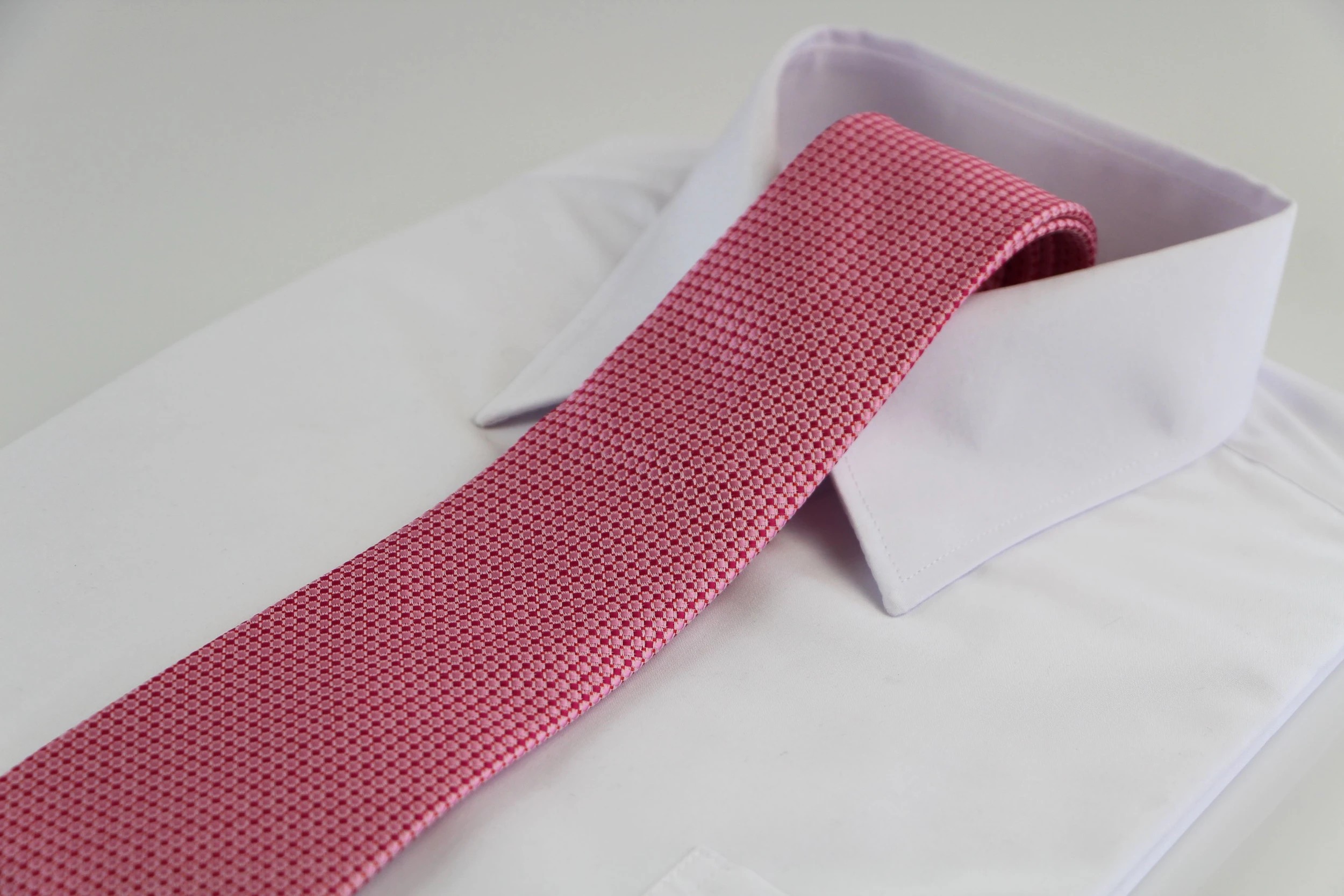 3 Zasel Mens Light Pink, Pink & Red Checkered Patterned 8cm Neck Tie - Multi, 3 of 3