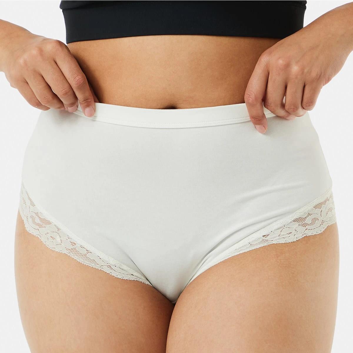 4 3 Pack Cotton Stretch Lace Trim Full Briefs Bk Ow Wr, 4 of 9