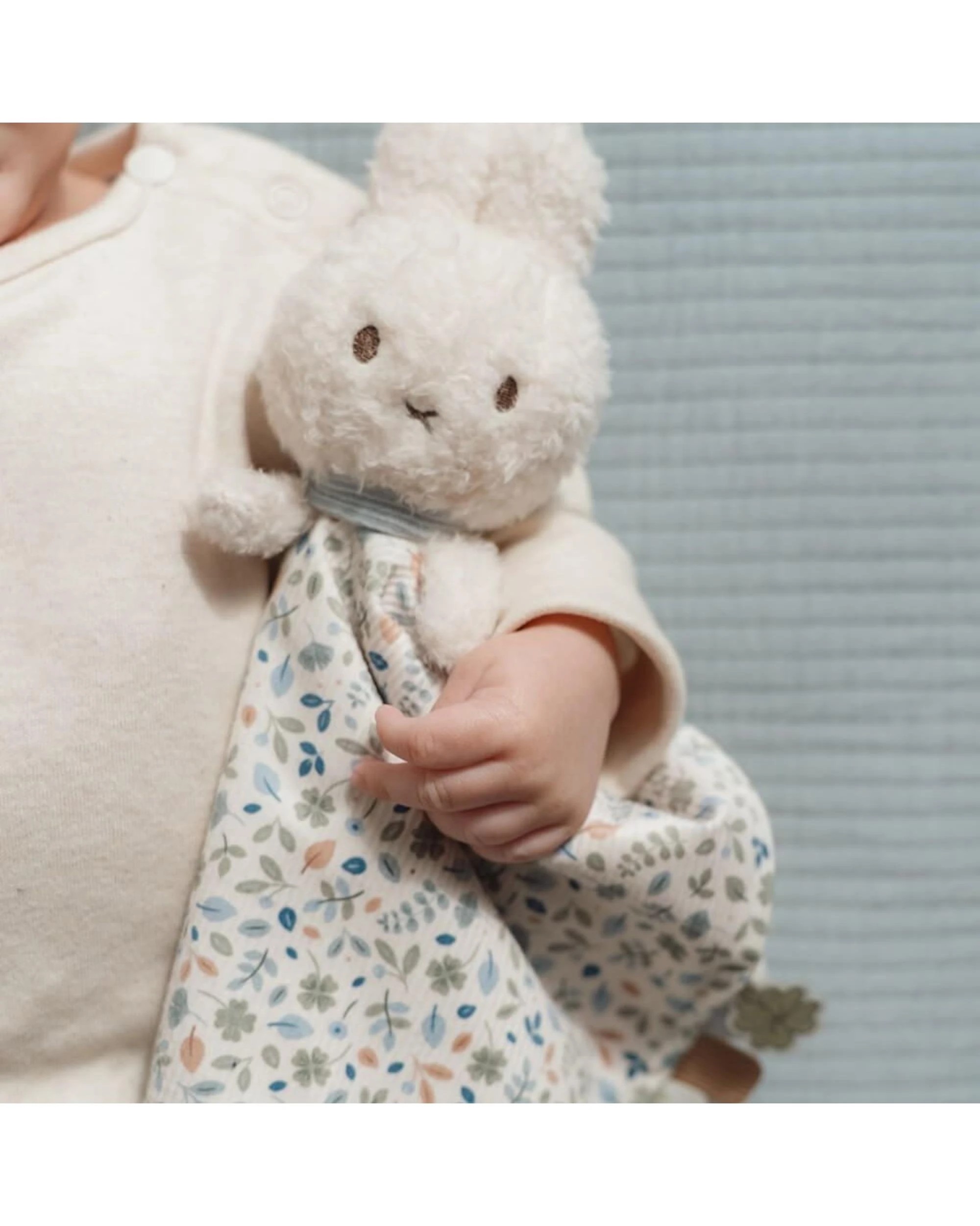 5 Miffy Lucky Leaves Cuddle Cloth, 5 of 6