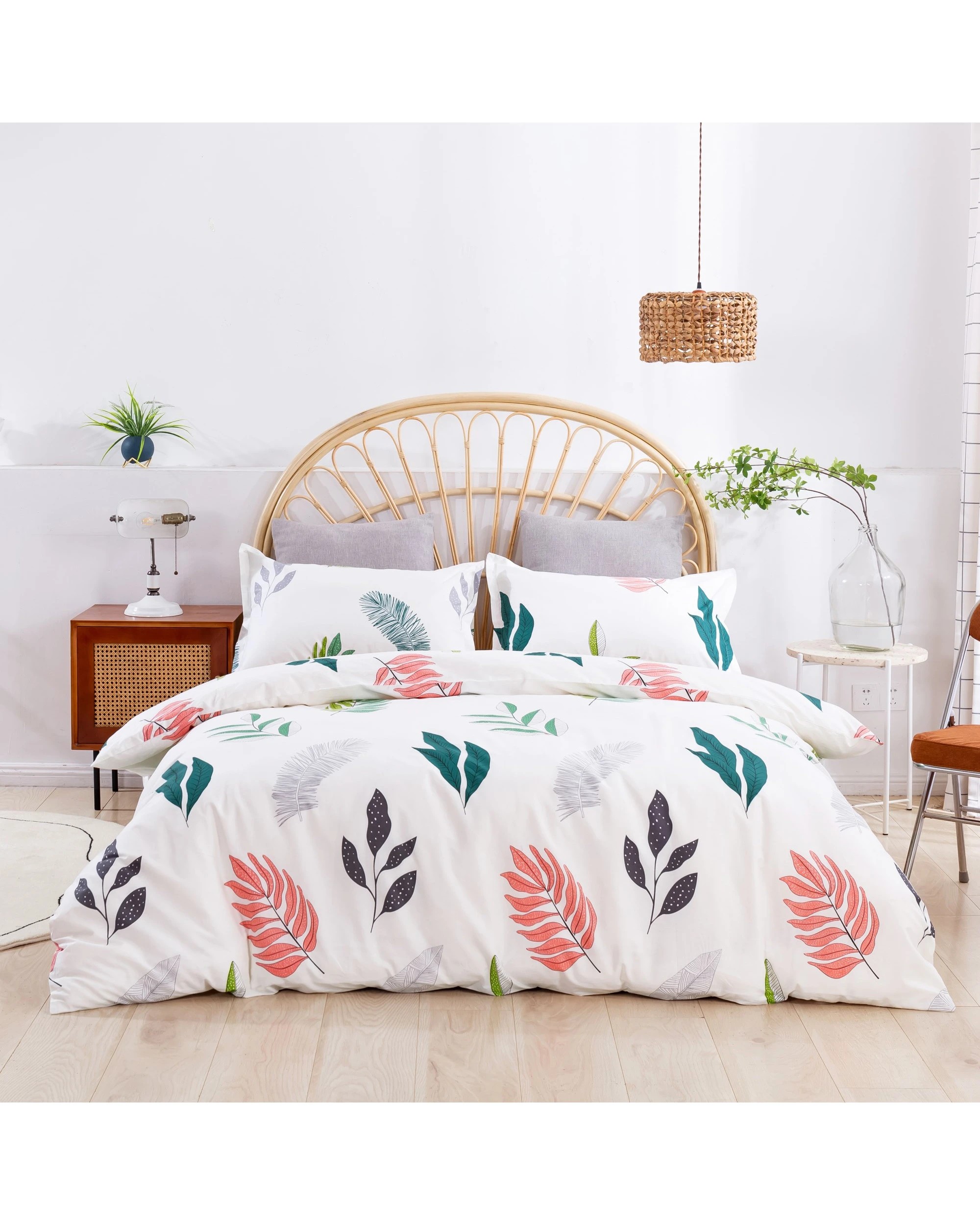 1 Dreamaker Fern 100% Cotton Quilt Cover Set - King Single Bed - Floral and Botanical, 1 of 5