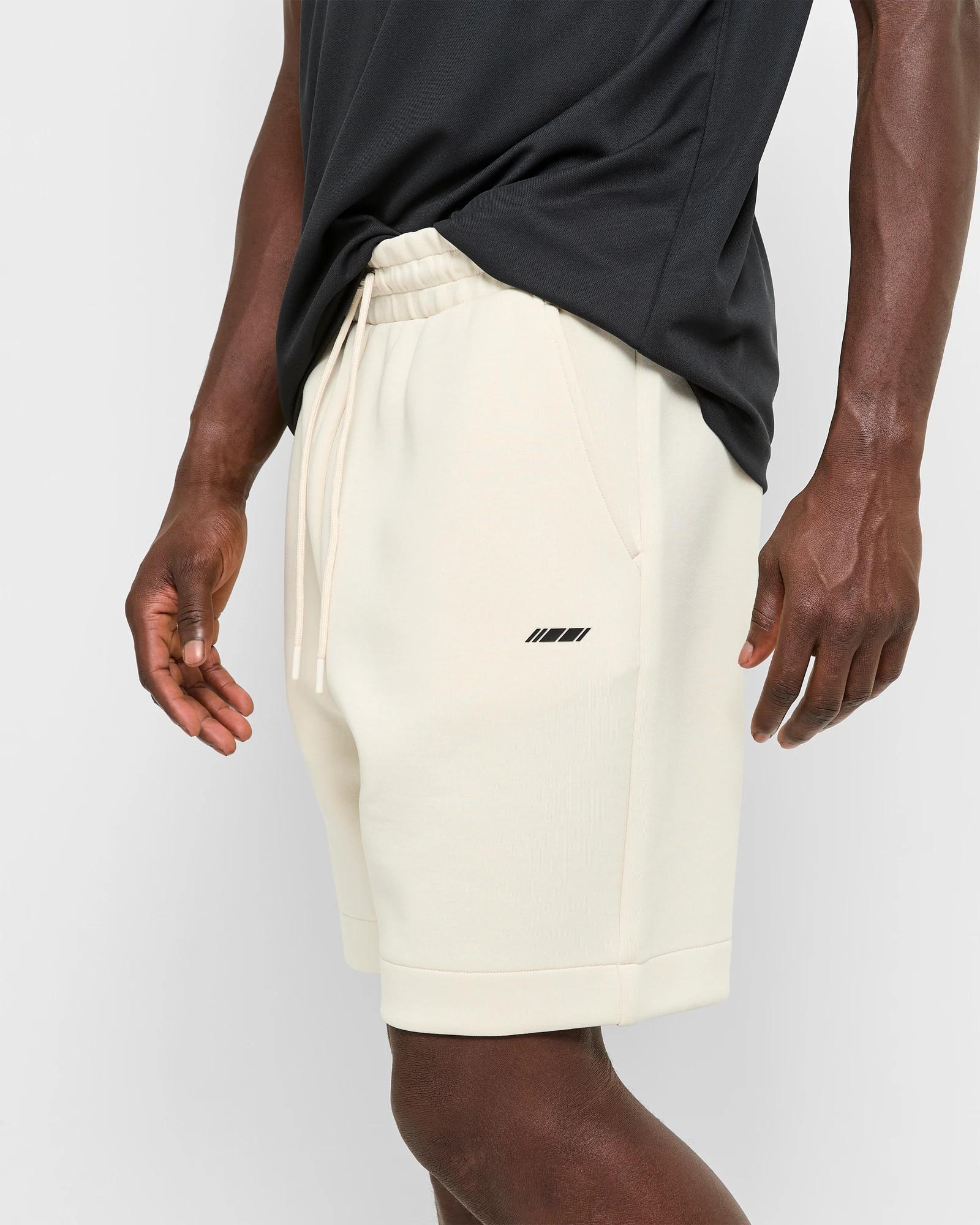 3 Target Active Tech Shorts WINTER WHITE, 3 of 5