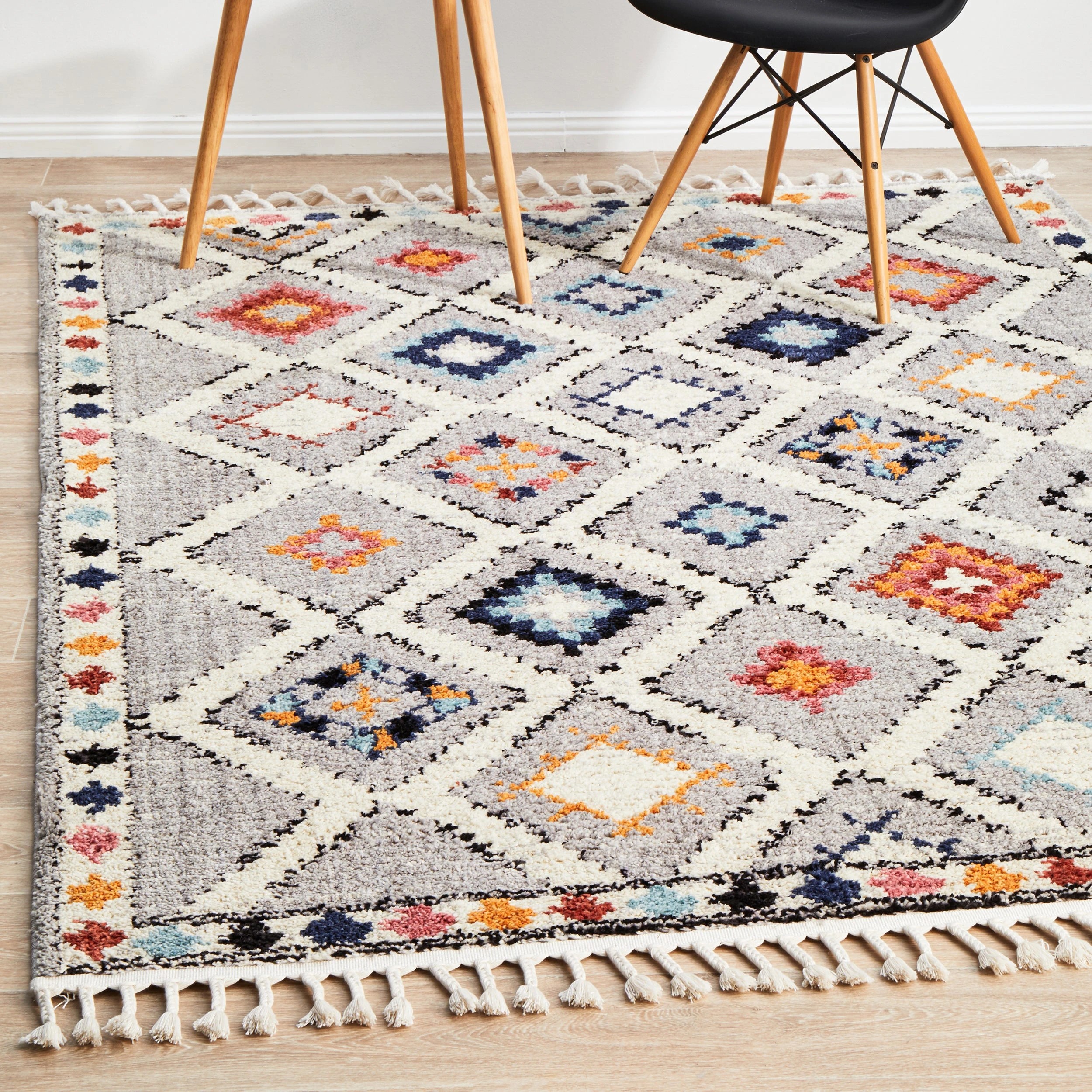 2 Common Ground Rugs Medina 555 400x300cm - Silver, 2 of 9