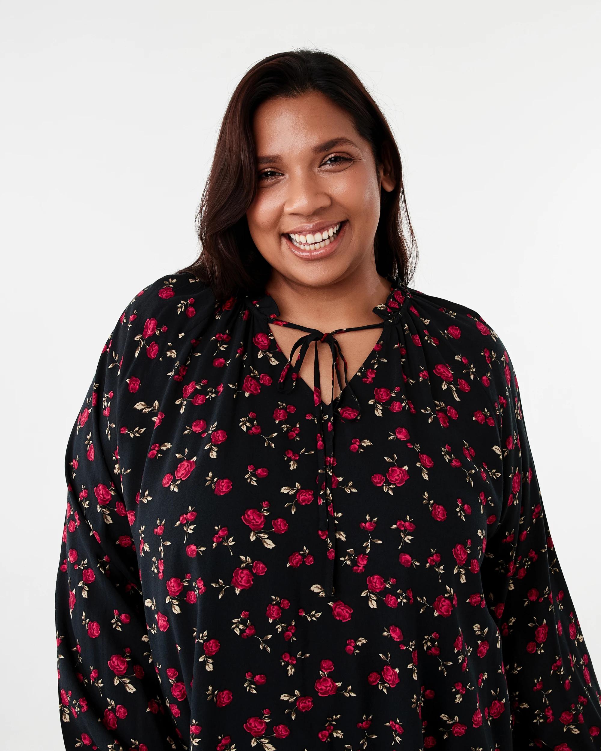 4 Curve Long Sleeve Tie Front Blouse Ditsy Rose, 4 of 6