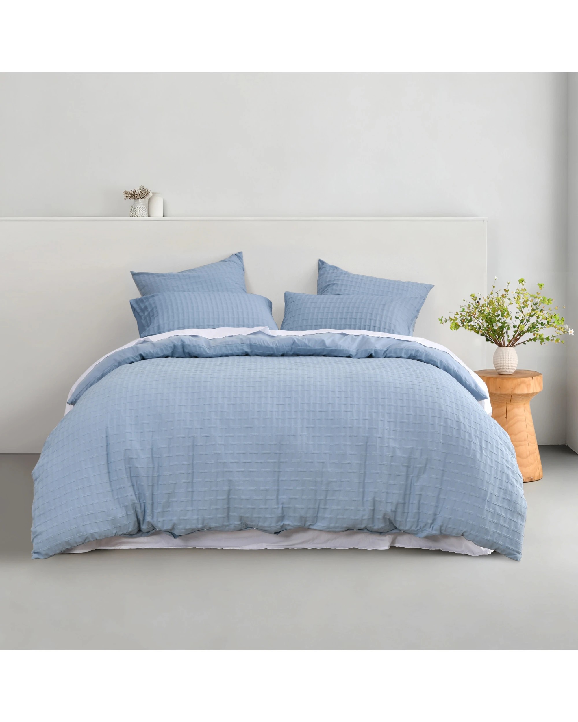 7 Dreamaker Aubrey Jacquard Quilt Cover Set - Queen Bed - Cornflower, 7 of 7