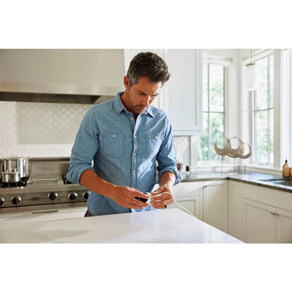 3 Arlo Essential Outdoor Charging Cable 2nd Generation, 3 of 6