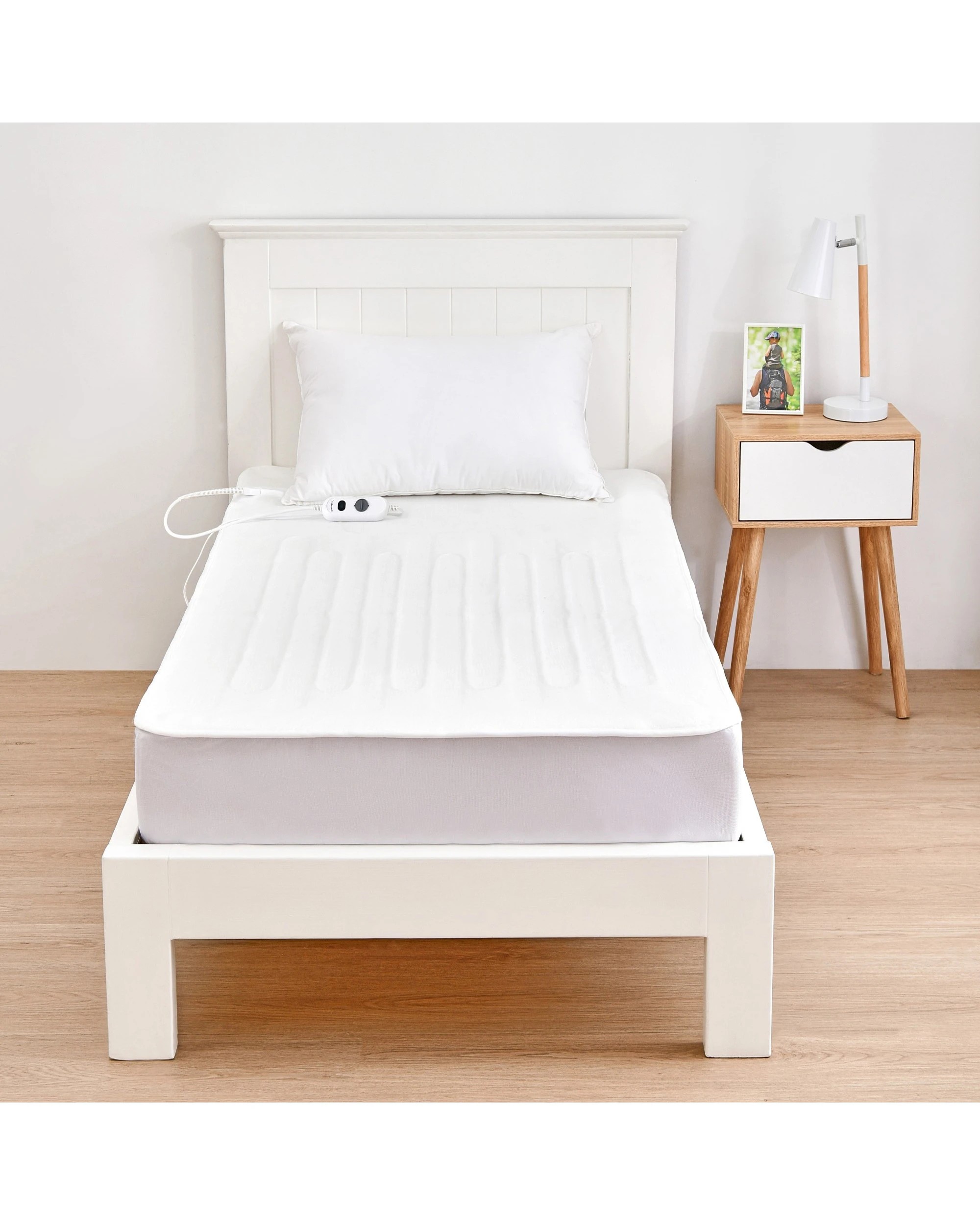 1 Dreamaker Washable Electric Blanket Long Single Bed (Right Hand Side Controller) 203x93+50cm - White, 1 of 7