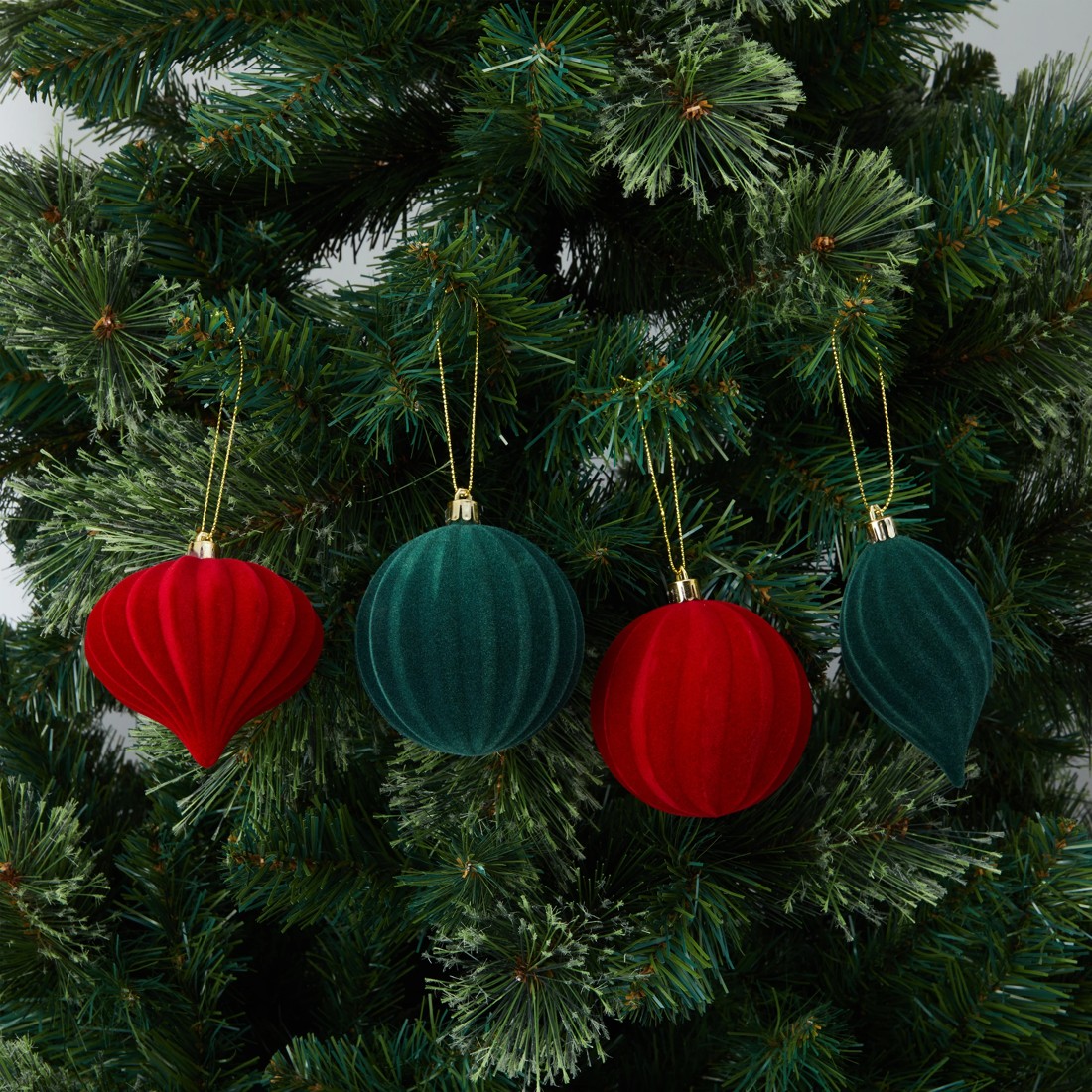 4 9 Pack Traditional Flocked Hanging Decorations, 4 of 4