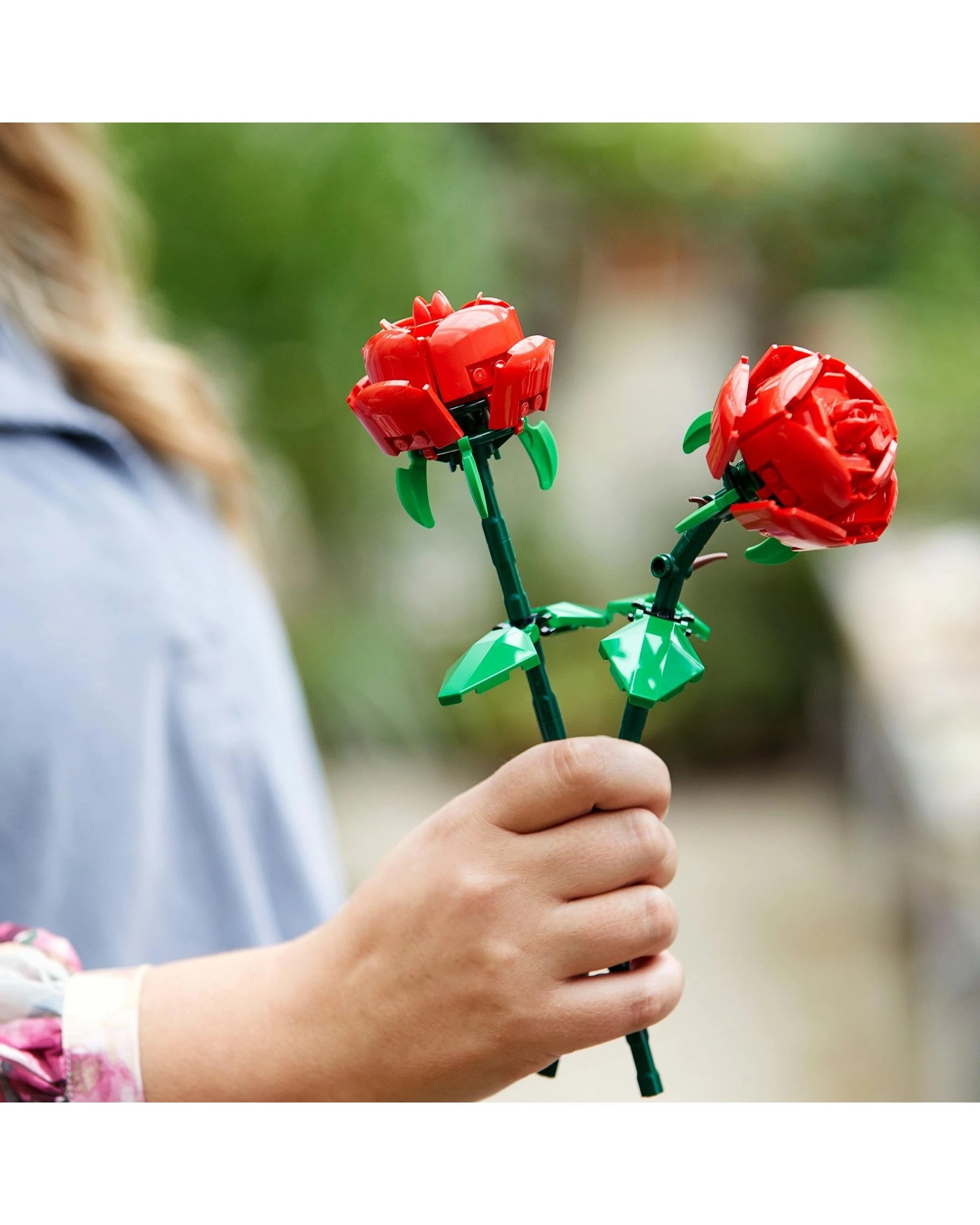 4 LEGO Botanicals: Roses - 40460, 4 of 9