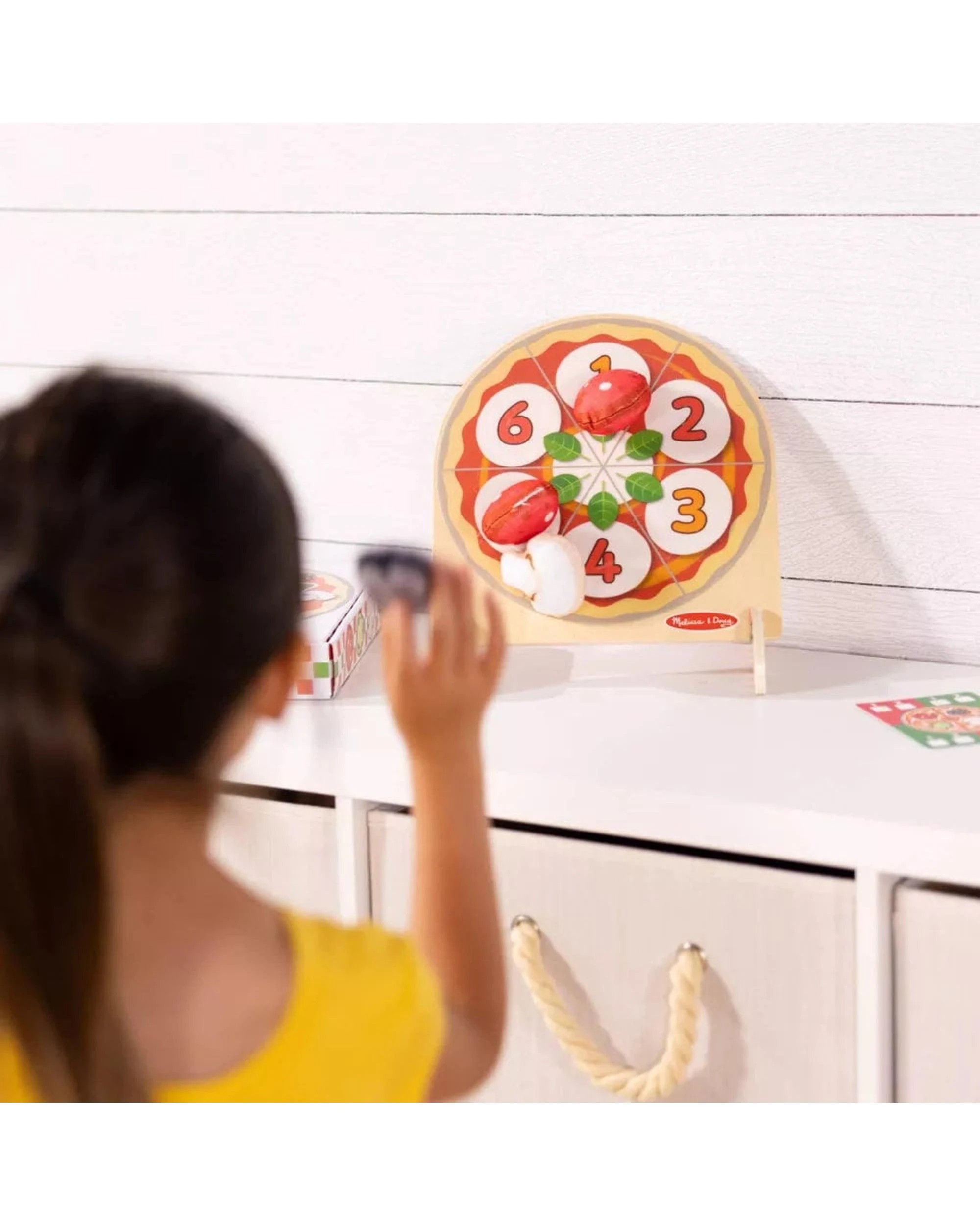 5 Melissa and Doug Pizza Topping Toss, 5 of 9