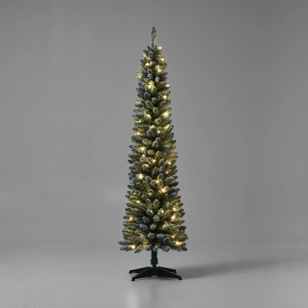 3 1.82m (6ft) Green Slim Prelit Christmas Tree, 3 of 7