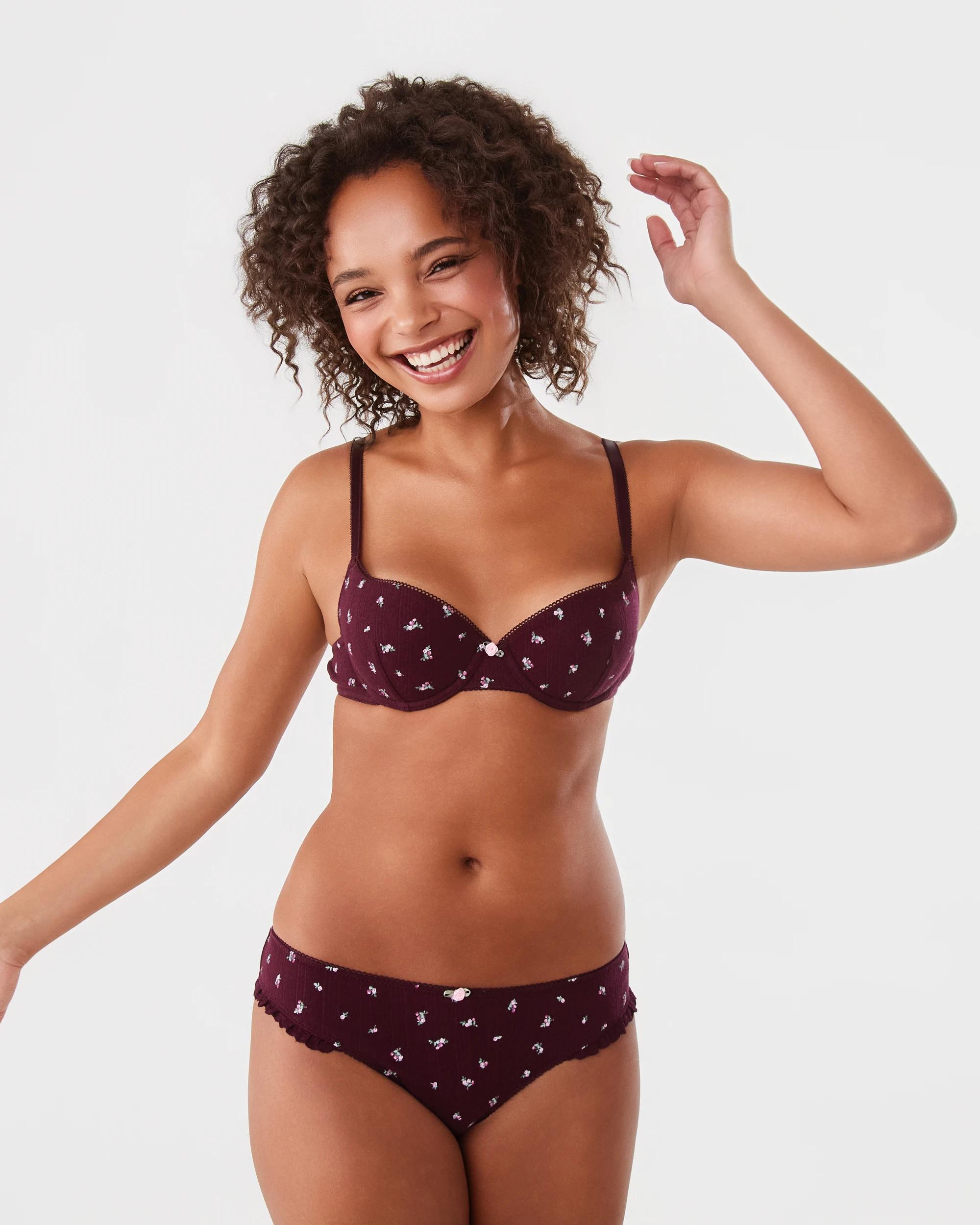 8 3 Pack Pointelle Ruffle G-String Briefs Vlvt Ditsy, 8 of 10