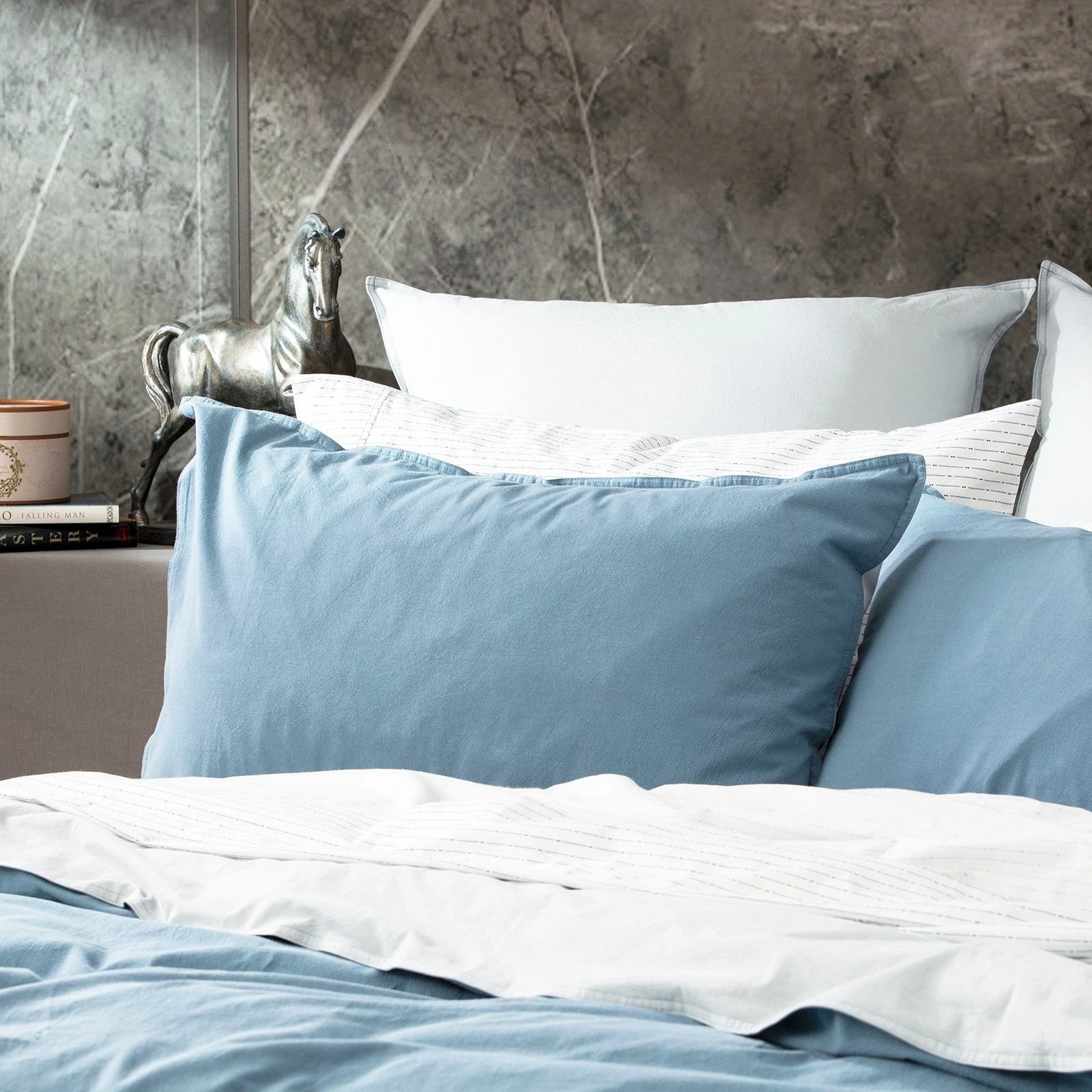 2 Renee Taylor Solana Vintage Stone-Washed Reversible Quilt Cover Set, 100% Cotton, Blue. - Blue, 2 of 4