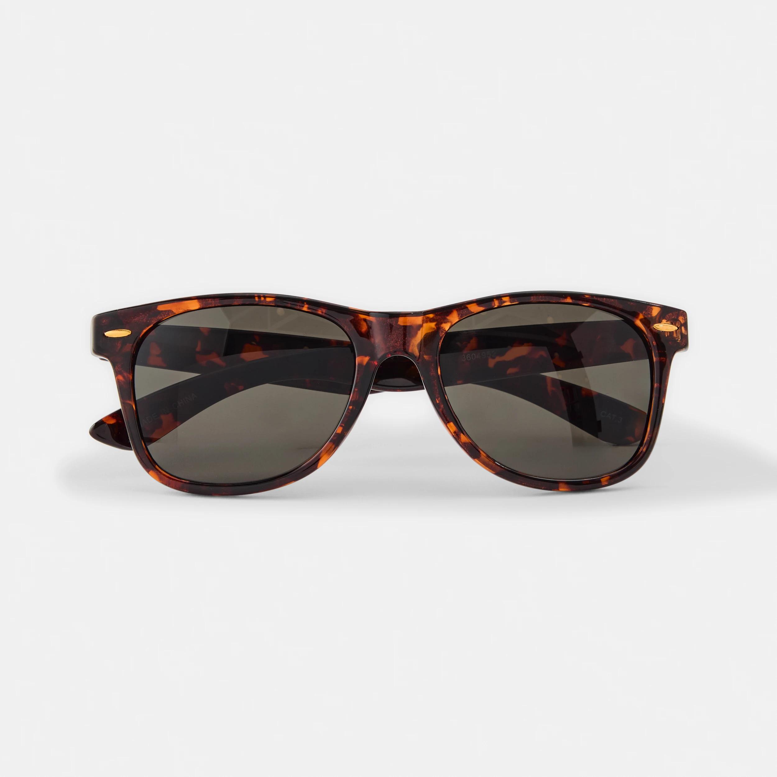 1 Womens Square Frame Sunglasses Tort, 1 of 6