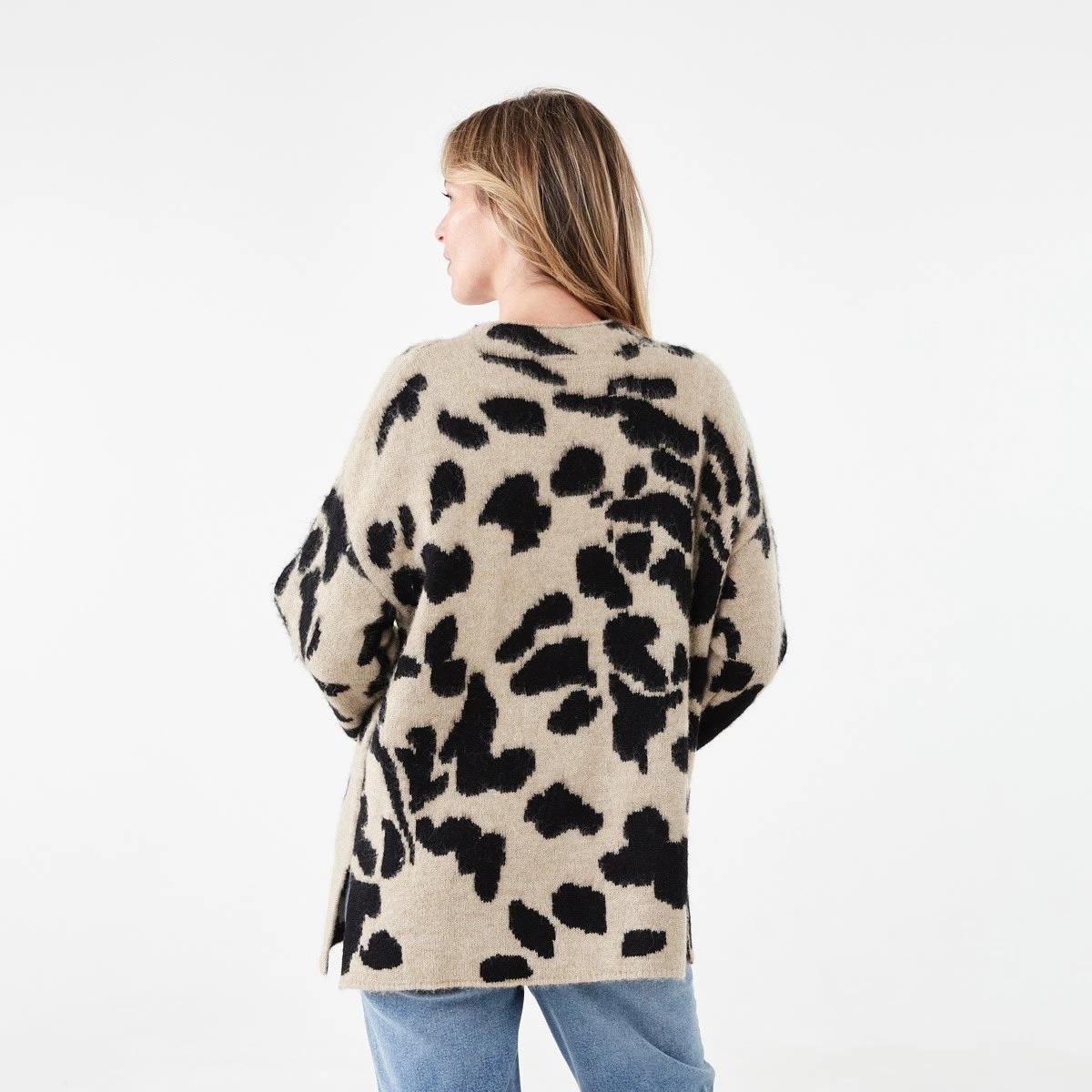 3 Fluffy Animal Jumper Leopard, 3 of 6