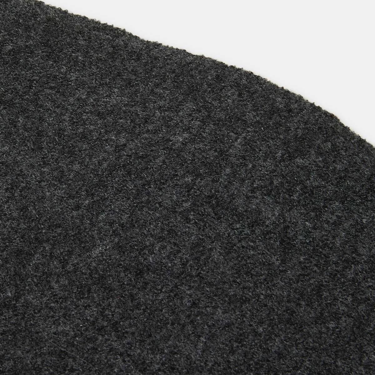4 Triangle Scarf Gry Chmrle, 4 of 7