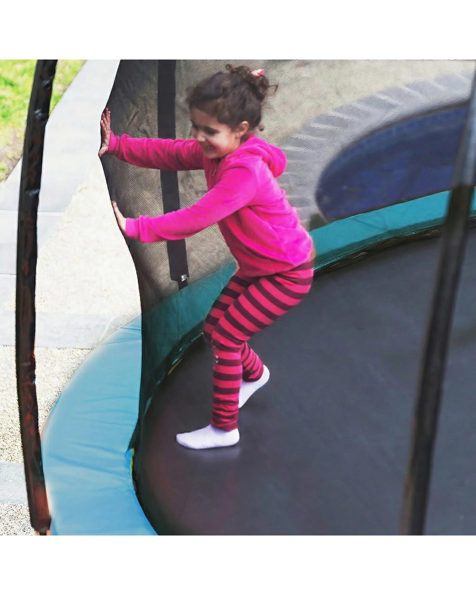 7 Kahuna Trampoline 8 ft with Roof, 7 of 7