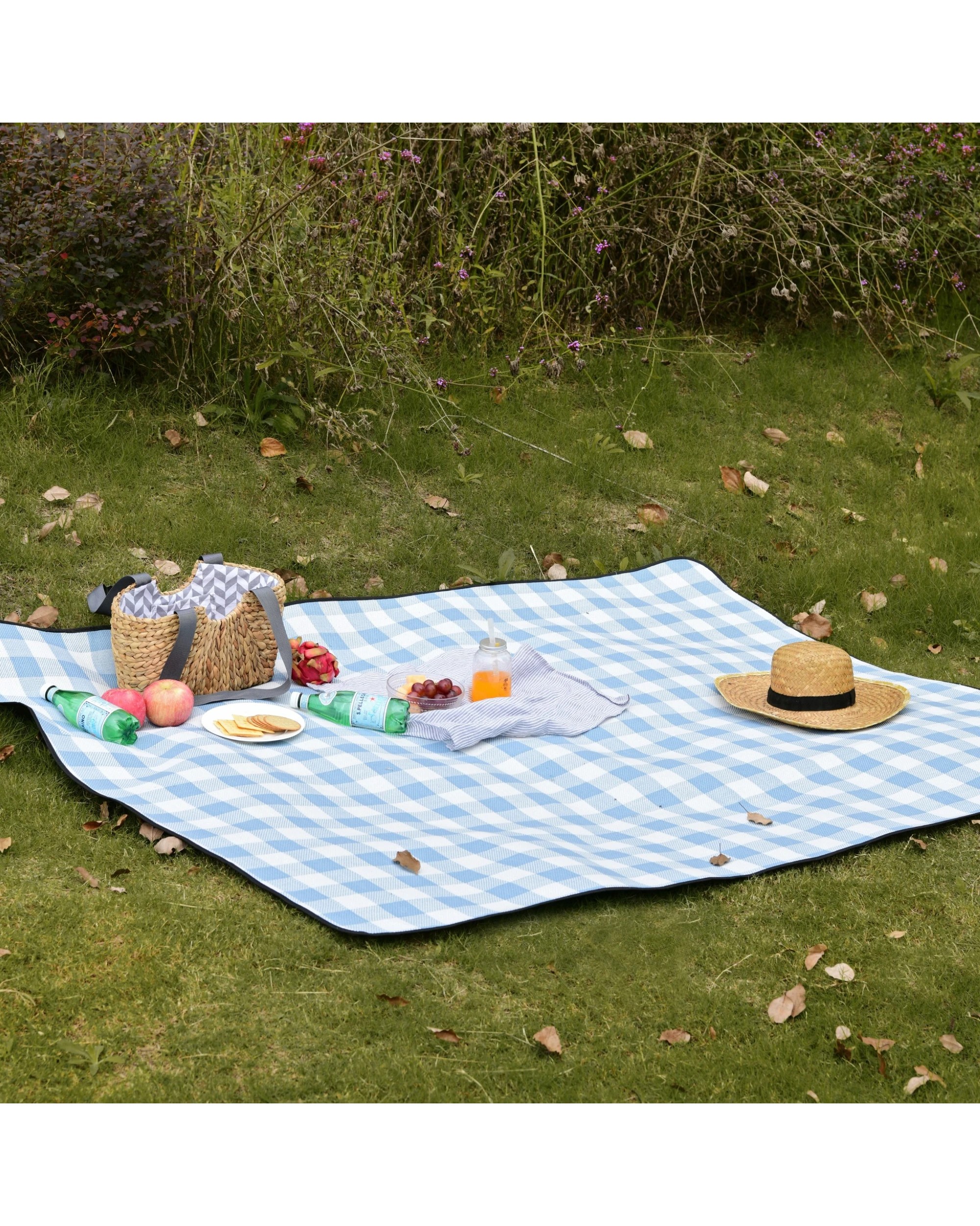 2 Sherwood Faux Linen Plaid Picnic Rug 200x150cm - Blue and White, 2 of 5