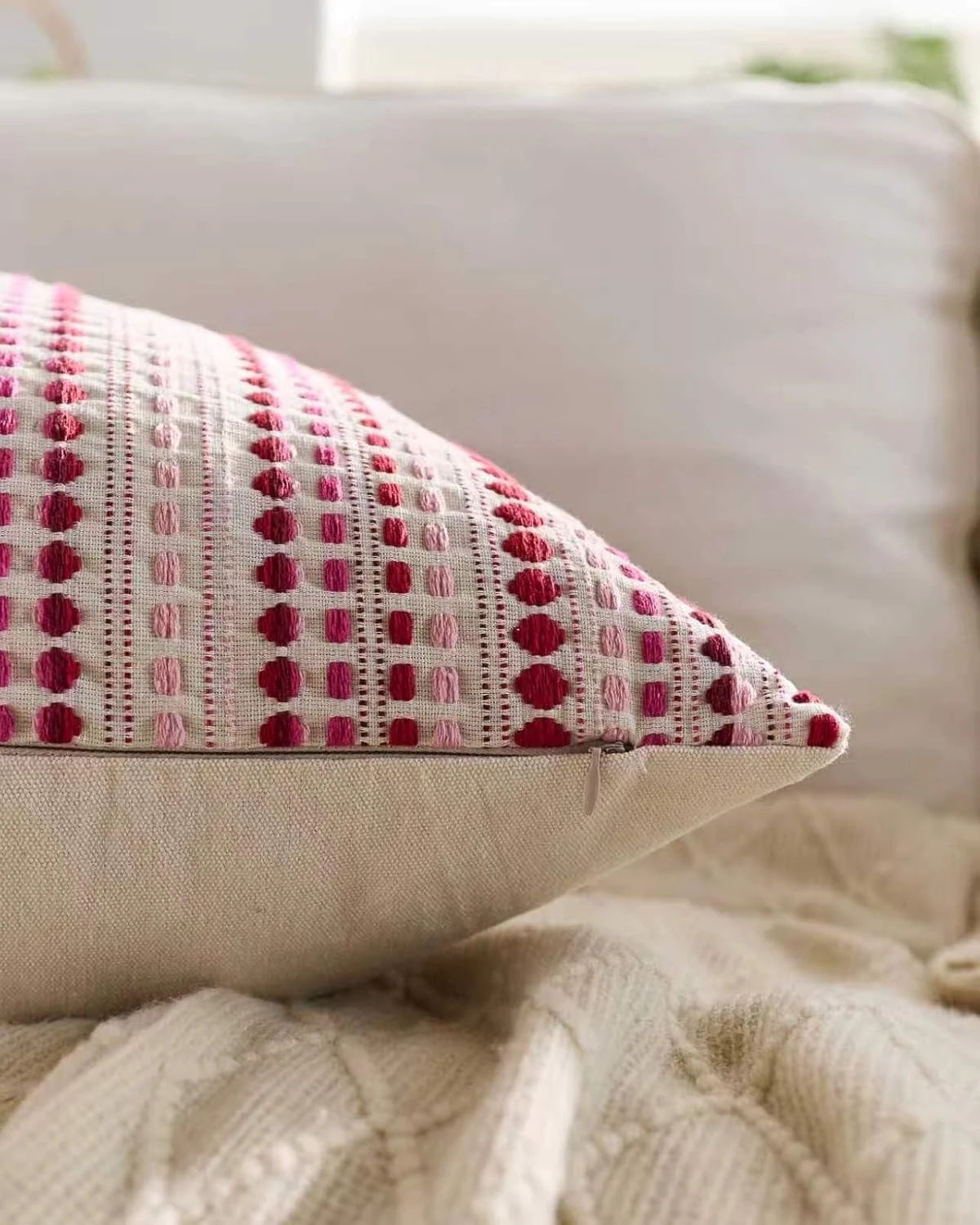 2 Gioia Casa 2-Pack Bohemian Dot Woven Cushion Covers 30cm x 50cm - Burgundy, 2 of 4