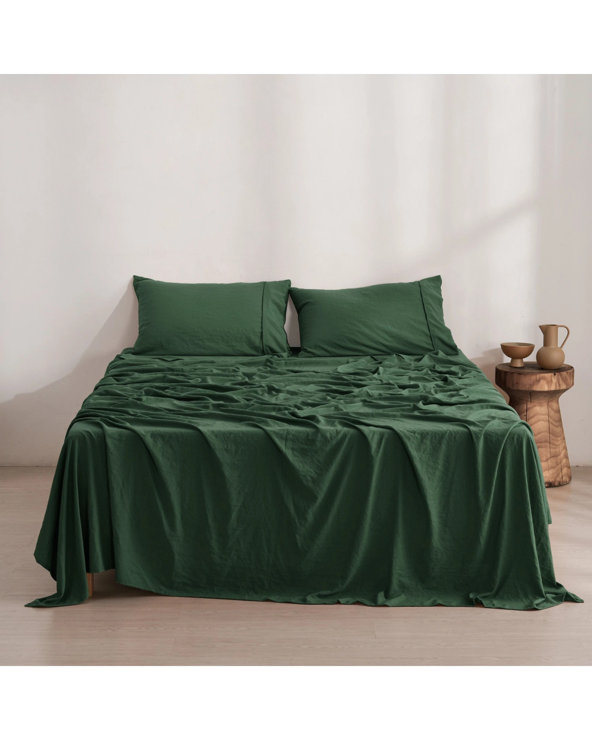 1 Dreamaker Superfine Washed Microfibre Sheet Set - King Bed - Hunter Green, 1 of 7