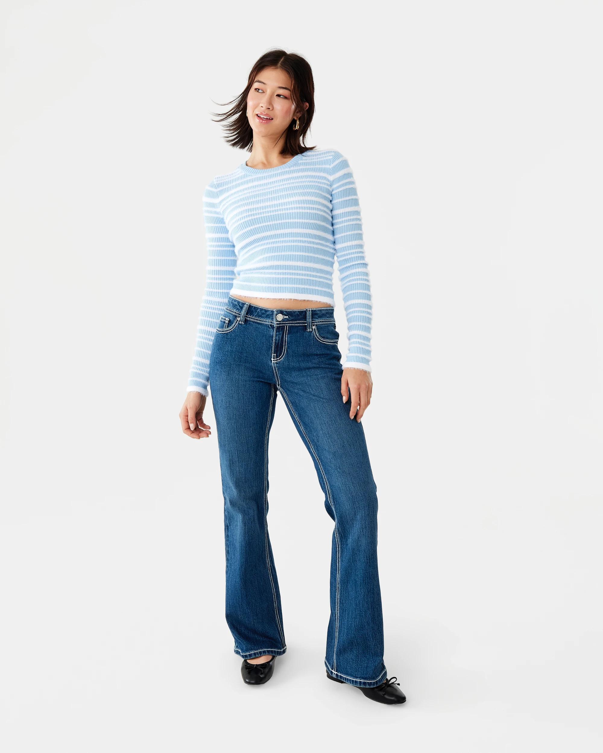 2 Long Sleeve Eyelash Top Chmbr Blue, 2 of 7