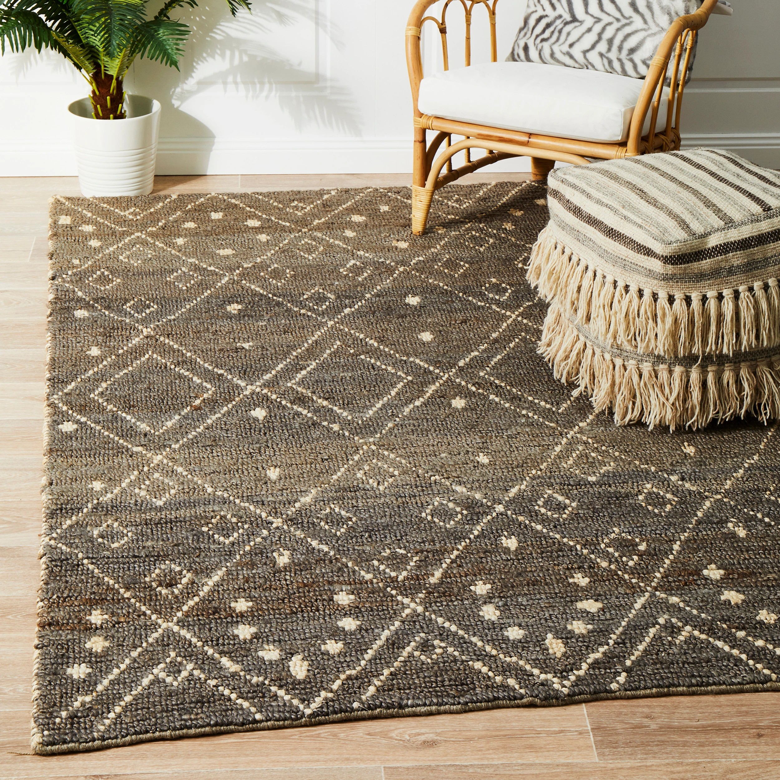 1 Common Ground Rugs Zanzibar 27 280x190cm - Large Jute Rug - Silver, 1 of 7
