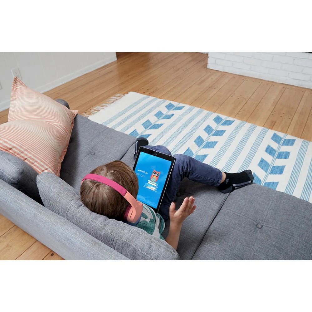 5 Belkin SoundForm Mini Wireless Kids Headphones Pink, 5 of 5