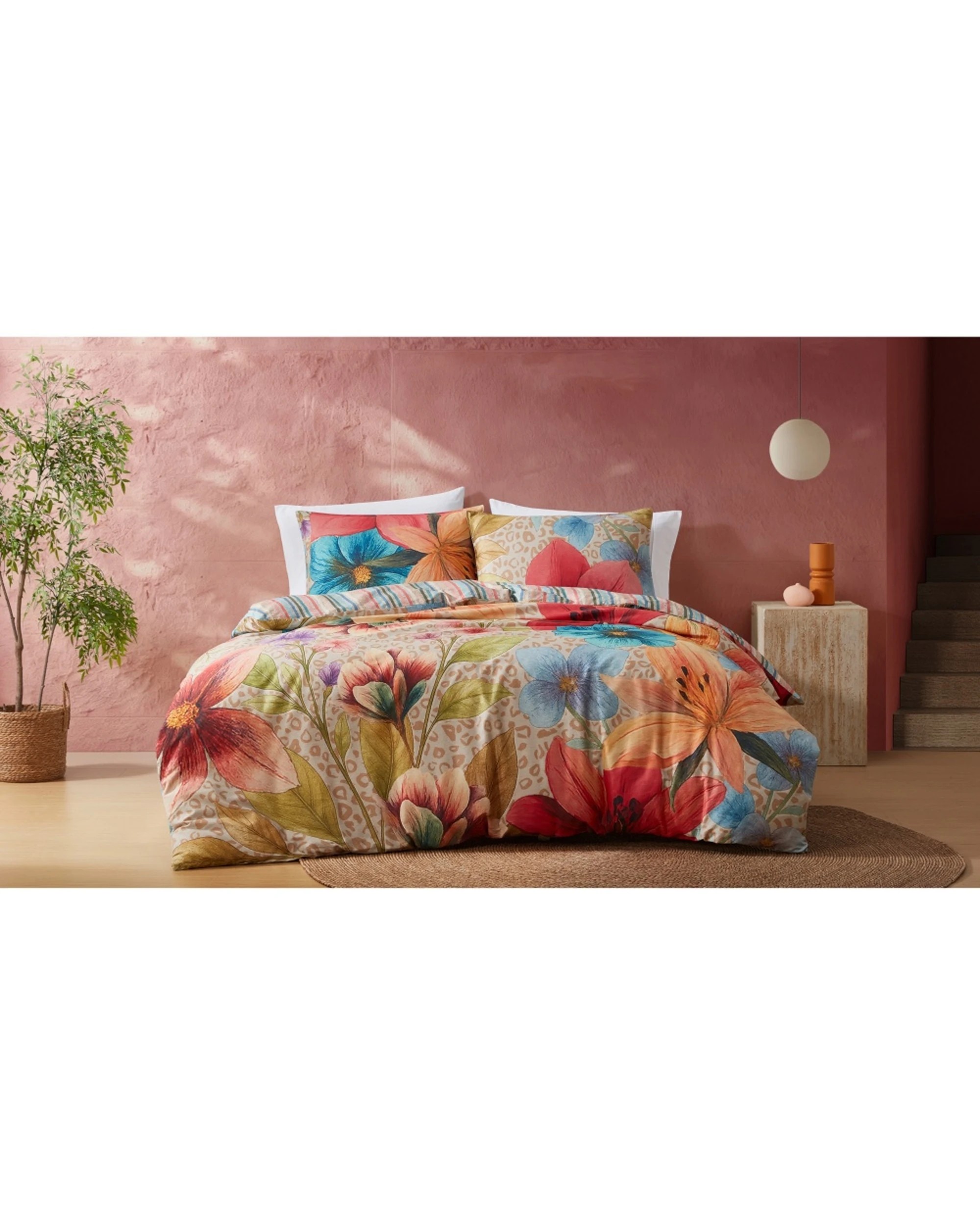 1 Ardor Chloe 250TC Coral Cotton Sateen Comfort Quilt Cover Set - Super King Bed - Multi, 1 of 2