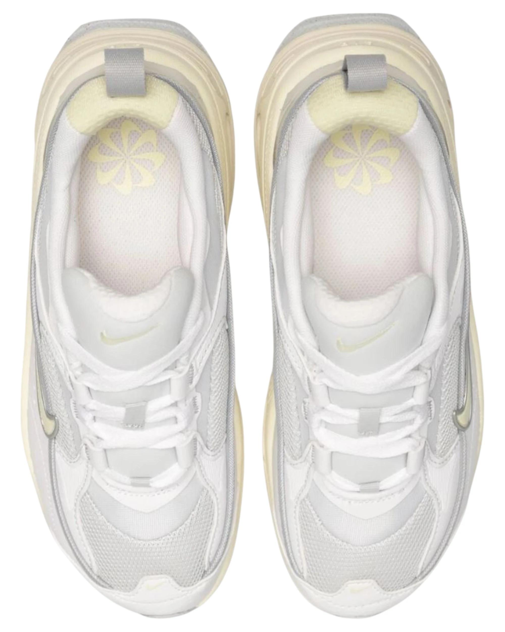 4 Nike Womens Air Max Bliss White Trainers Athletic Running Shoes WHITE, 4 of 6