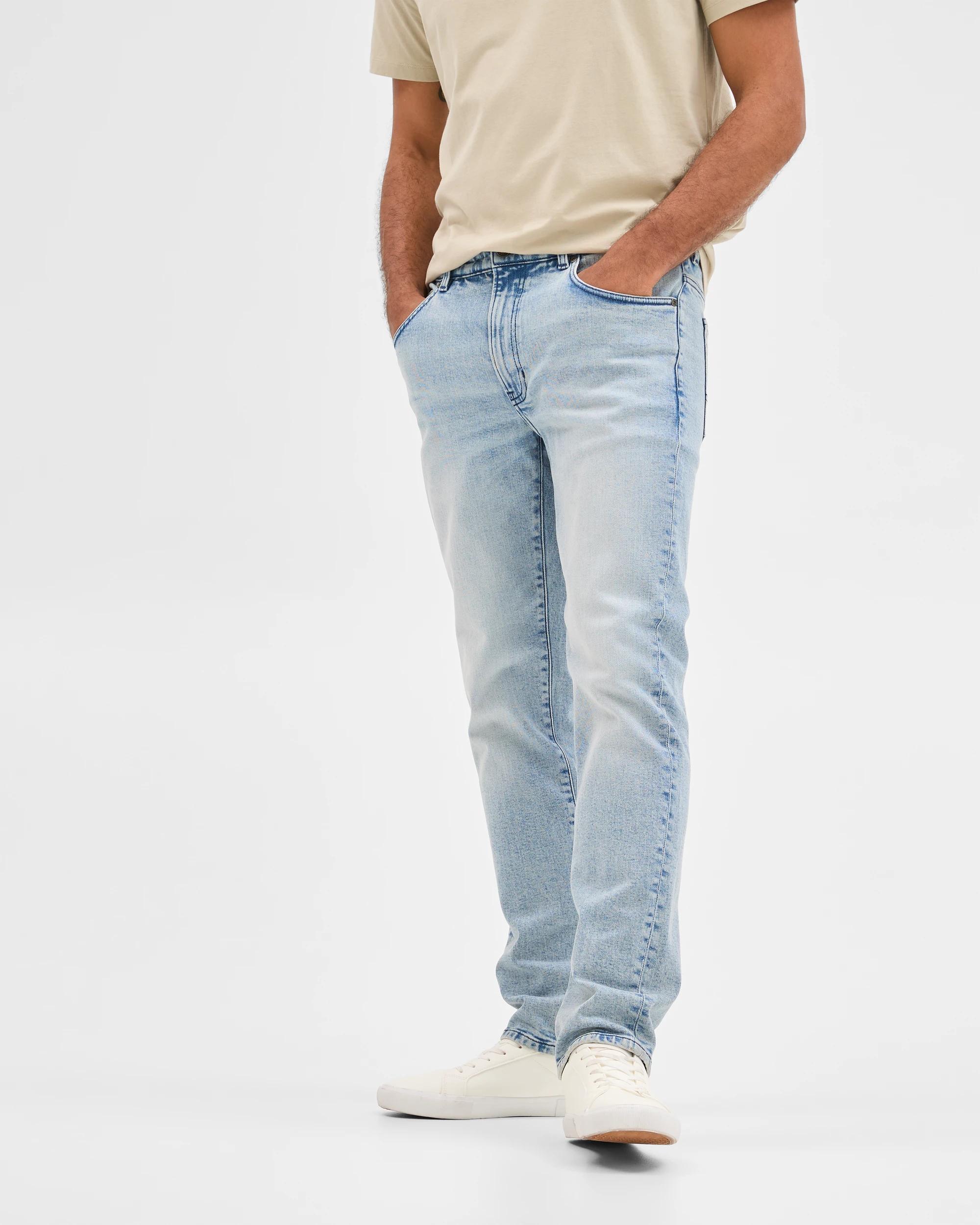 3 Target Denim Straight Fit Denim Jeans LIGHT WASH, 3 of 6