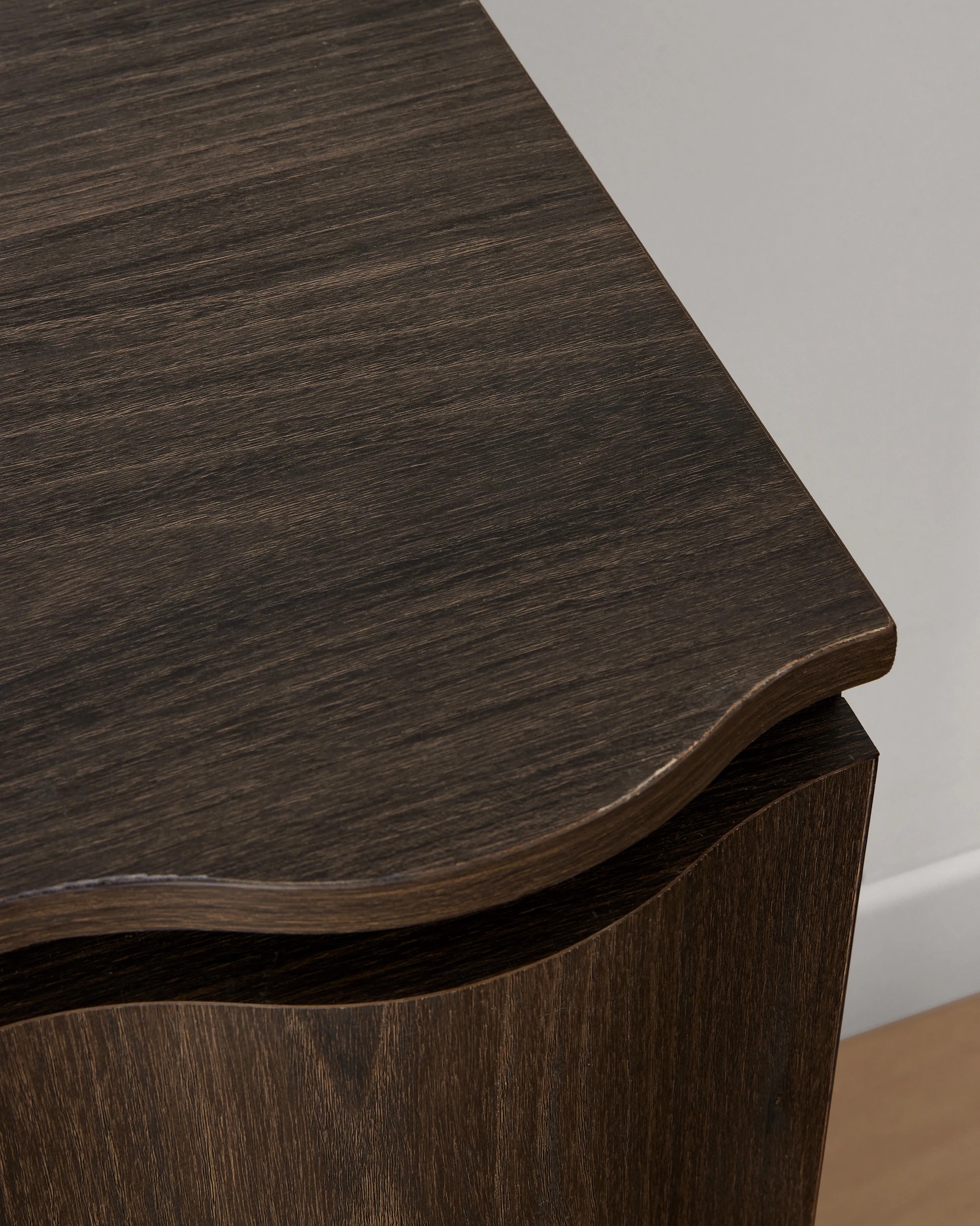 6 Ripple 3 Door Sideboard - Walnut, 6 of 8