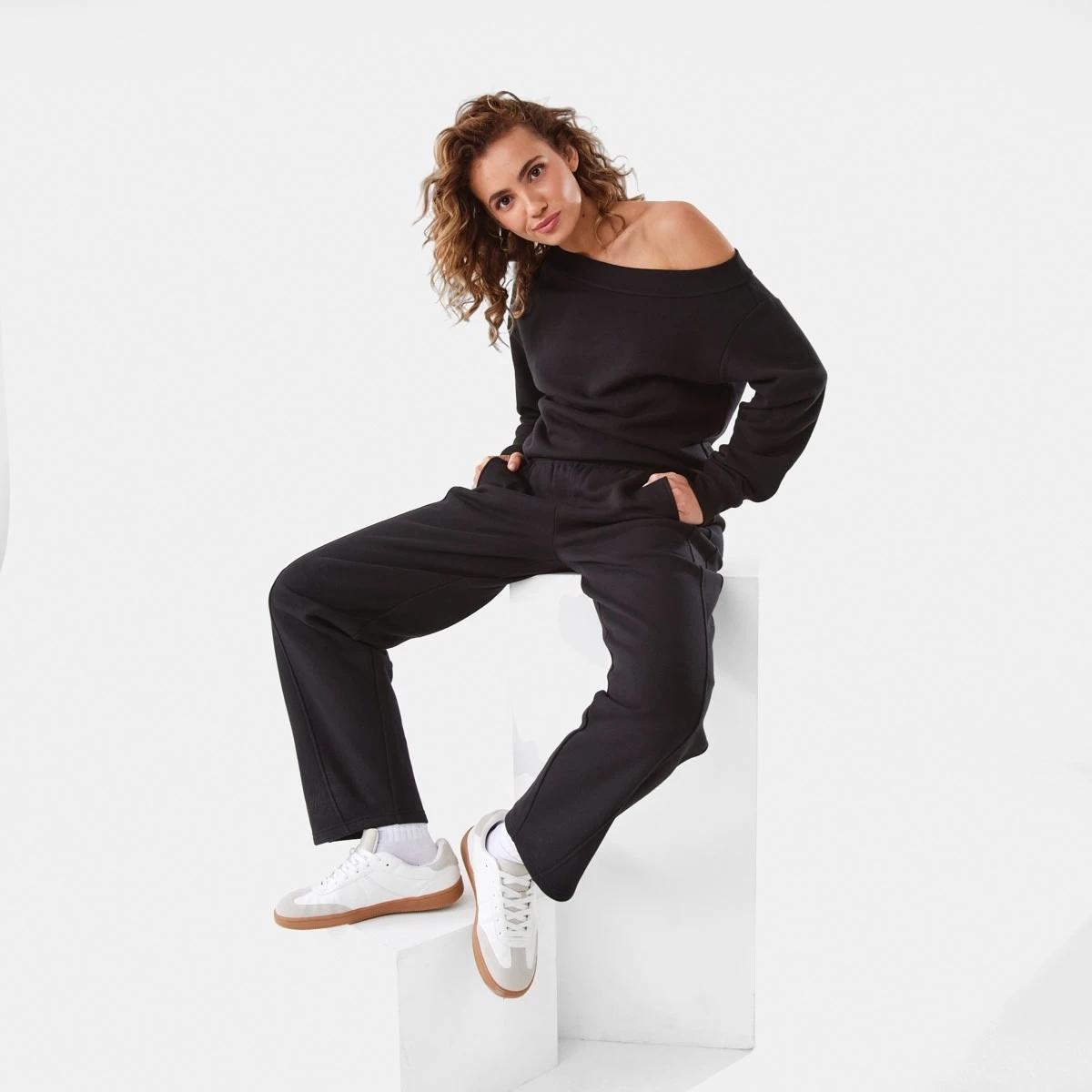 10 Off Shoulder Sweatshirt Black, 10 of 10