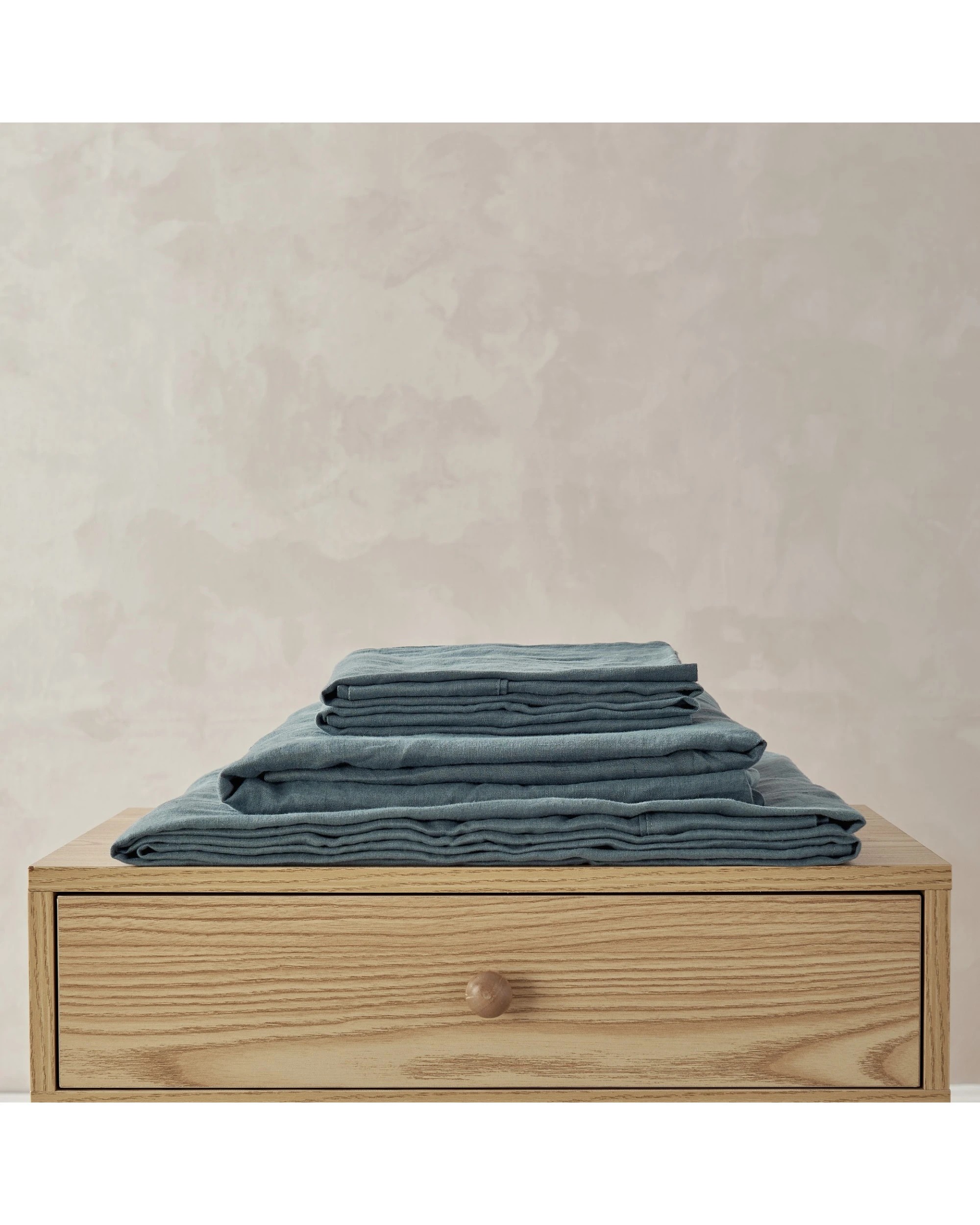 8 Natural Home 100% European Flax Linen Sheet Set - King Bed - Washed Blue, 8 of 9
