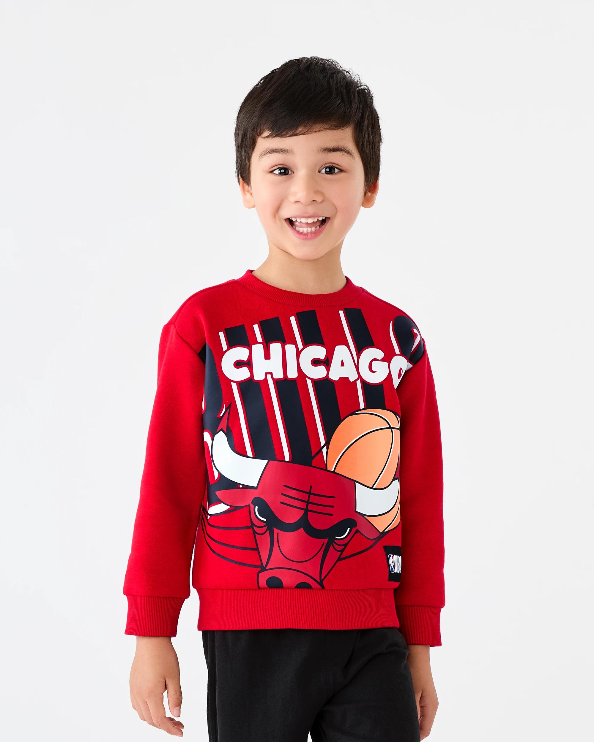 2 Official NBA Kids Crew Neck Sweatshirt Bulls 7d4s, 2 of 9