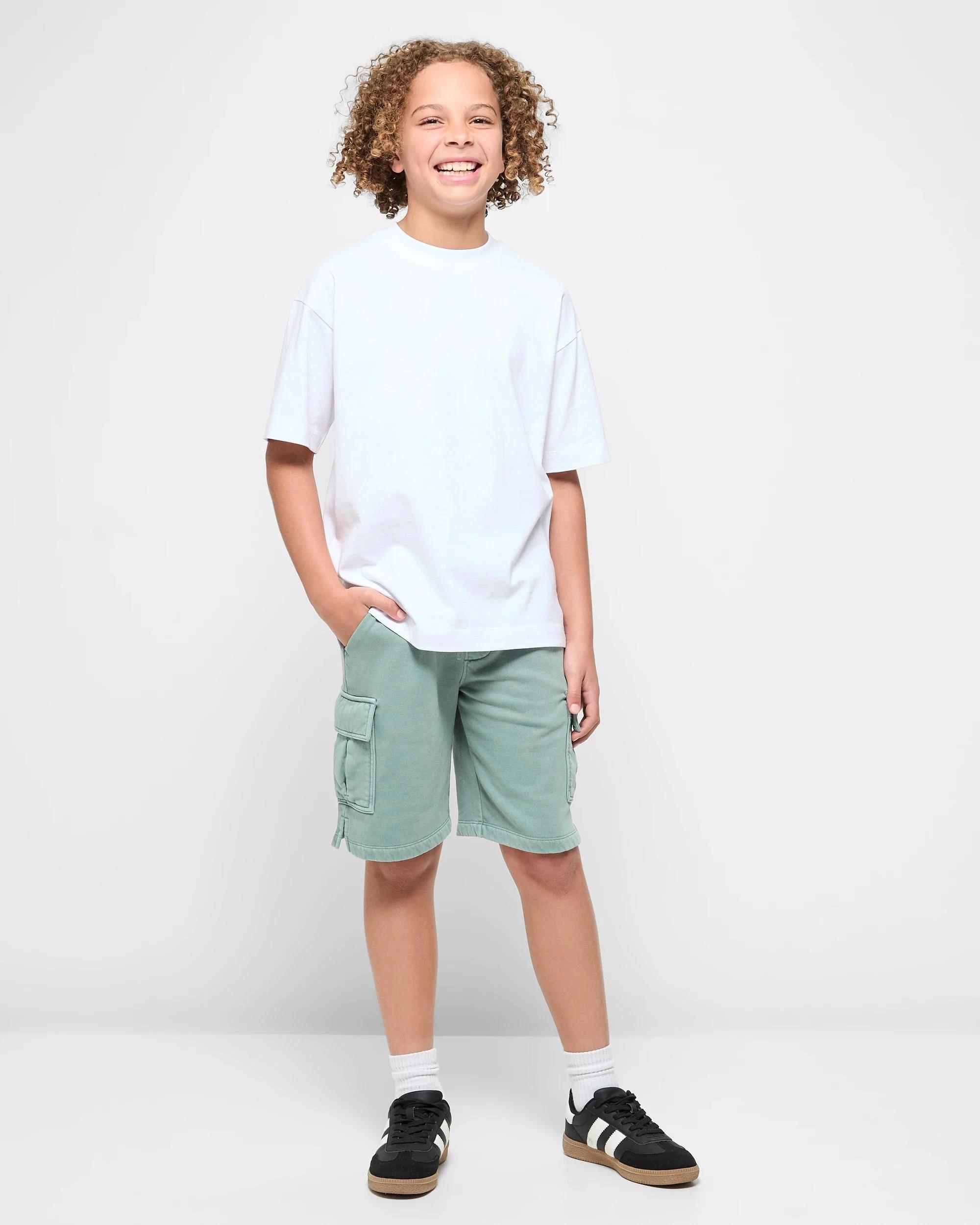 2 Target Washed Fleece Shorts GREEN, 2 of 5