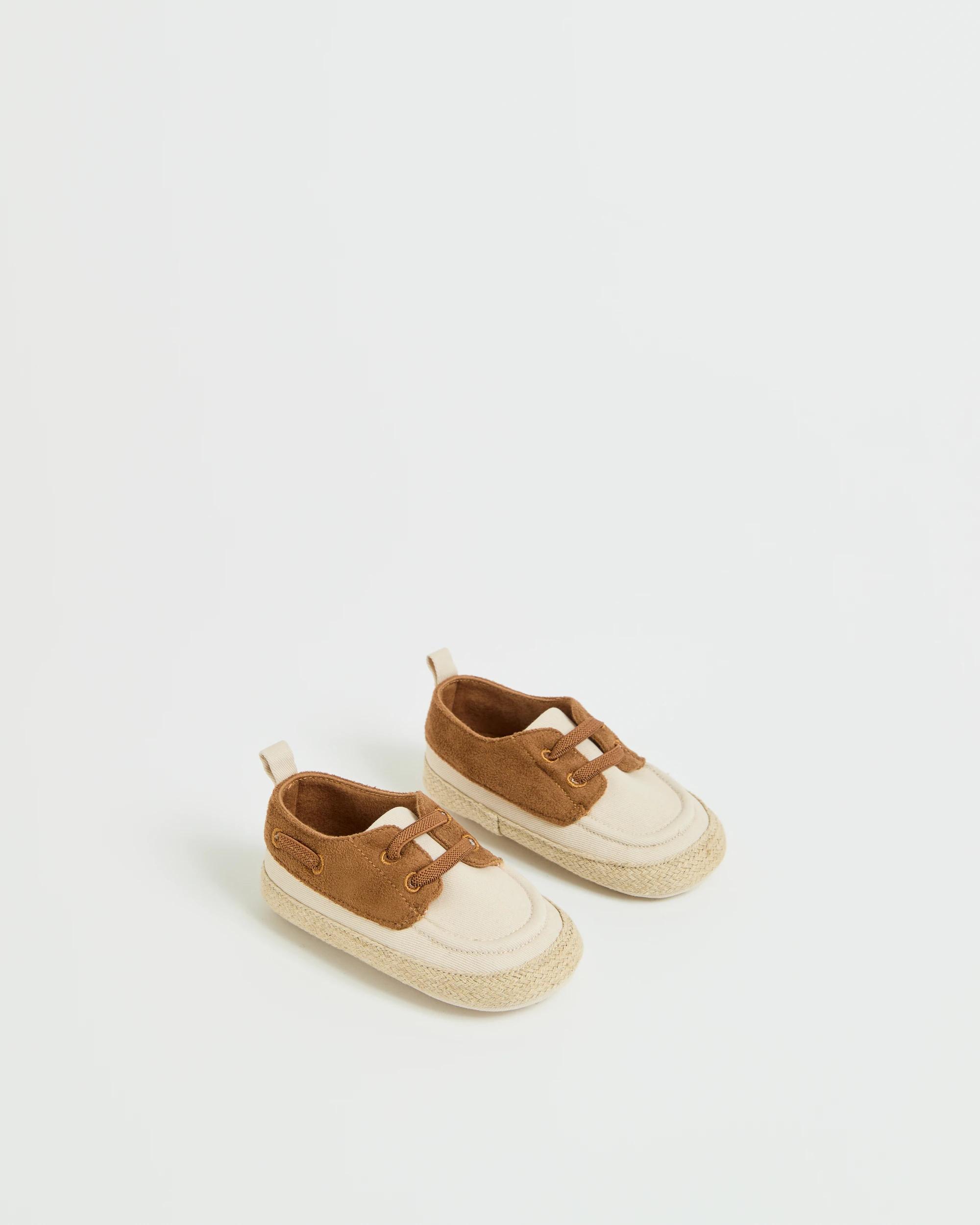2 Target Baby Pre-Walker Boat Shoes TAN, 2 of 6