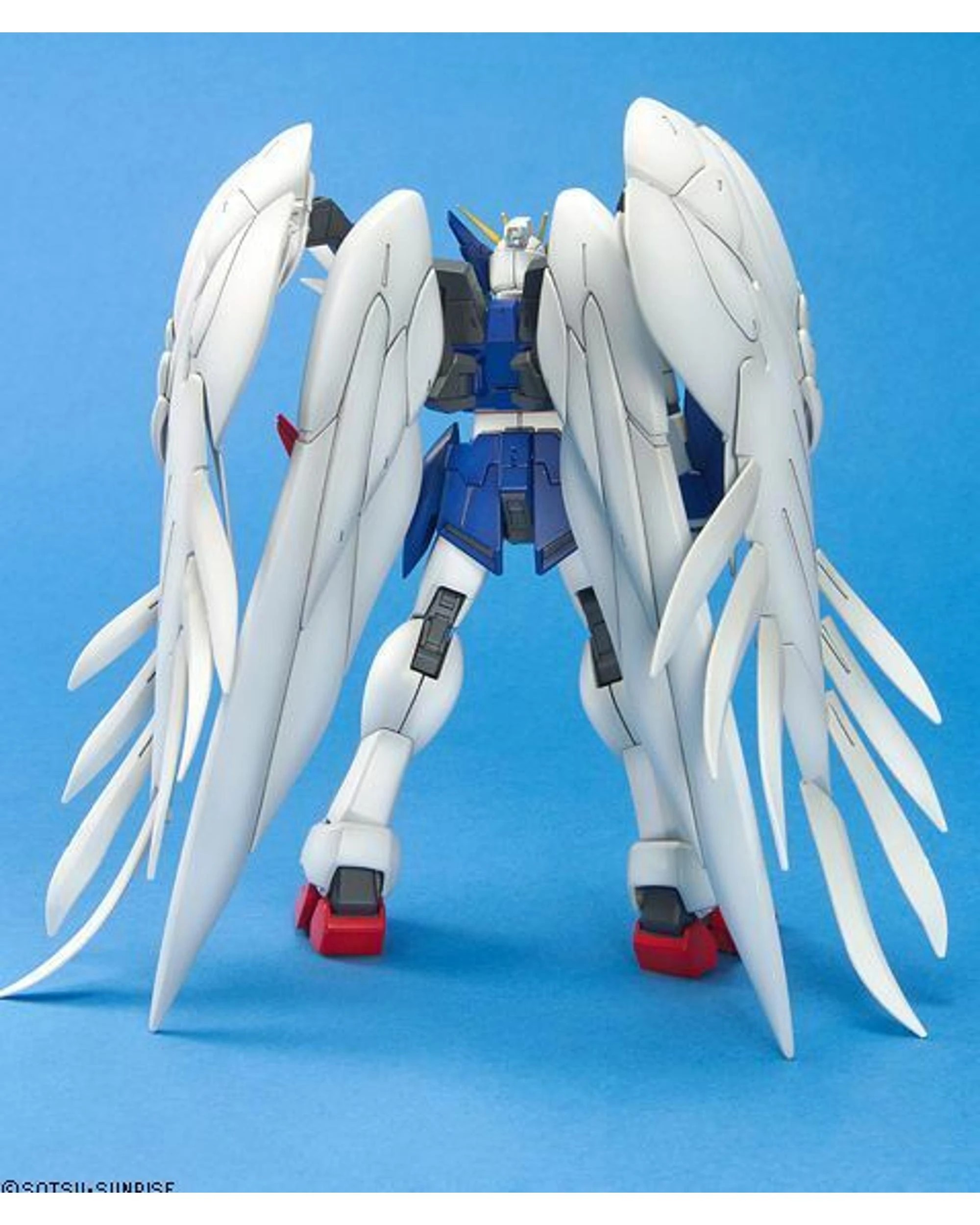 5 Bandai Gundam Master Grade Wing Gundam Zero Custom 1:100 Scale Model Kit, 5 of 8