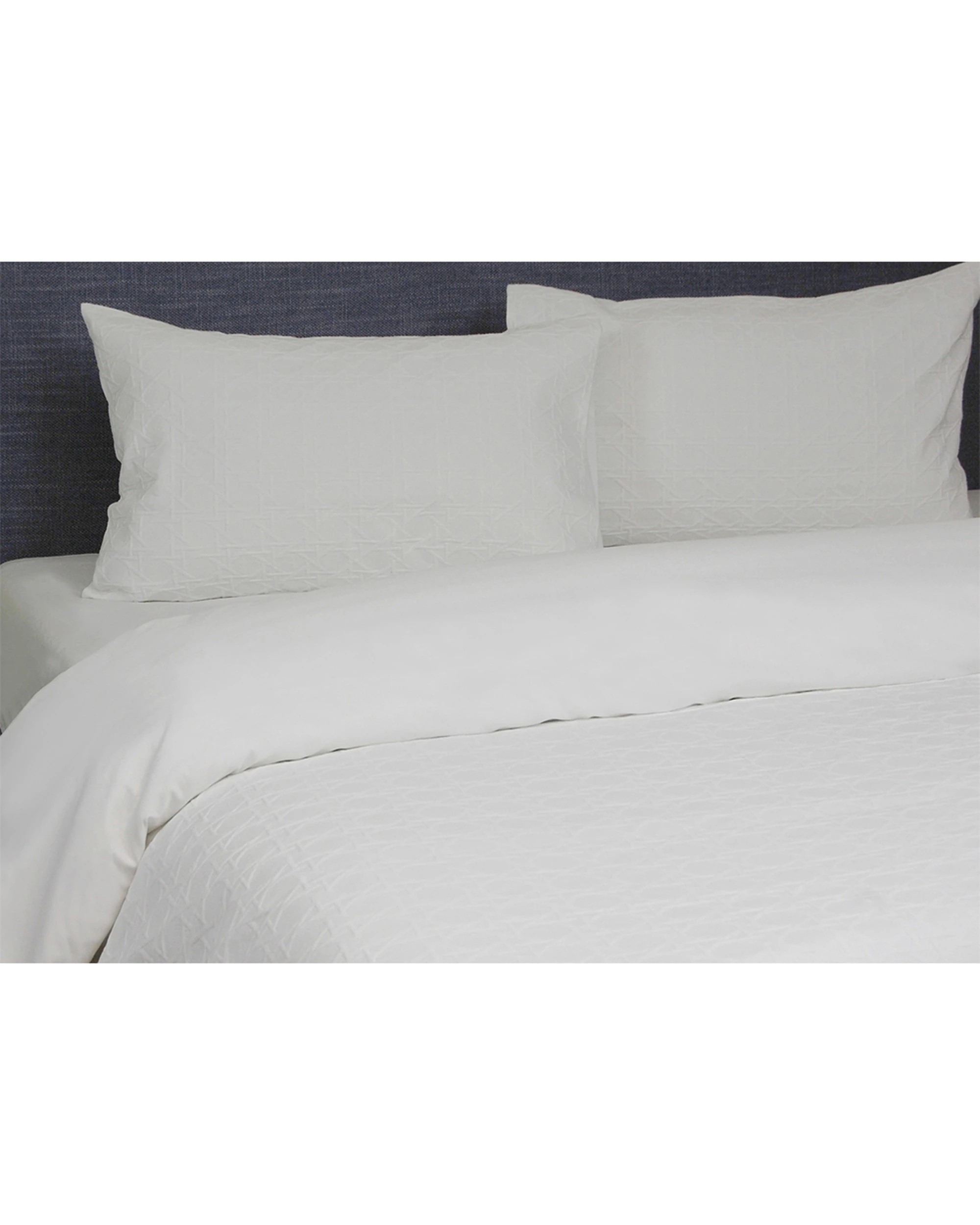 1 Jason Commercial Villa Matelasse Quilt Cover Set 210cm - King Single Bed - White, 1 of 1